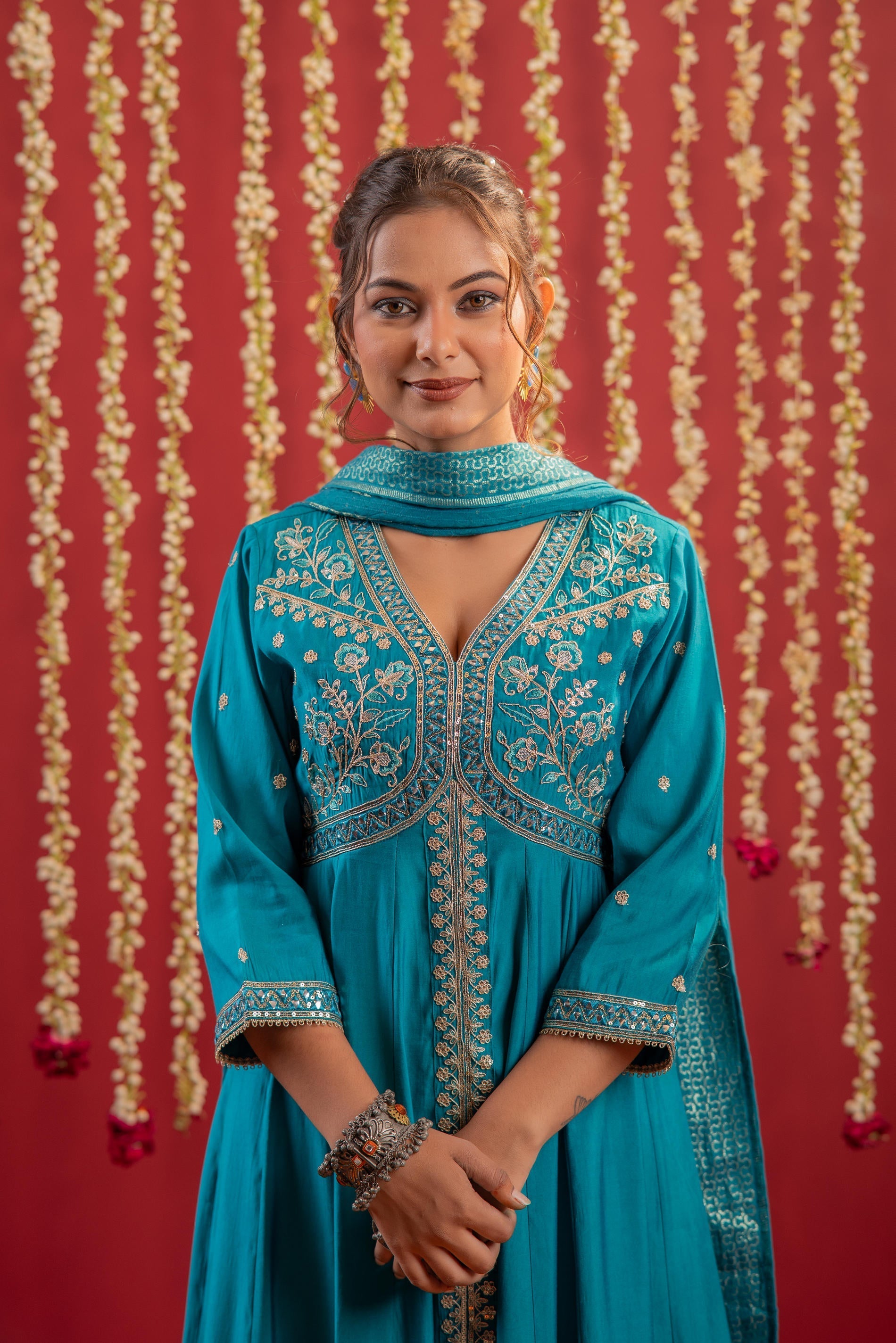 Juniper Rama Green Viscose Solid Fit & Flared Kurta With Pants & Dupatta Set With Mirror, Thread, Dori & Sequence Work | Grocsy