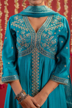 Juniper Rama Green Viscose Solid Fit & Flared Kurta With Pants & Dupatta Set With Mirror, Thread, Dori & Sequence Work | Grocsy