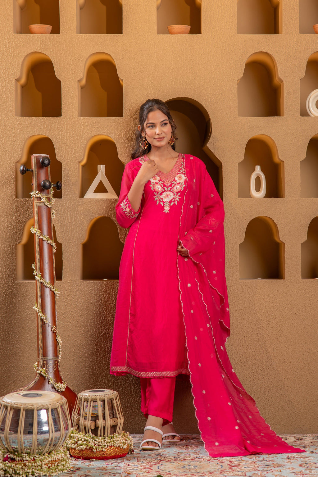 Juniper Fuchsia Floral Embroidered Kurta Set With Scallop Dupatta | Grocsy