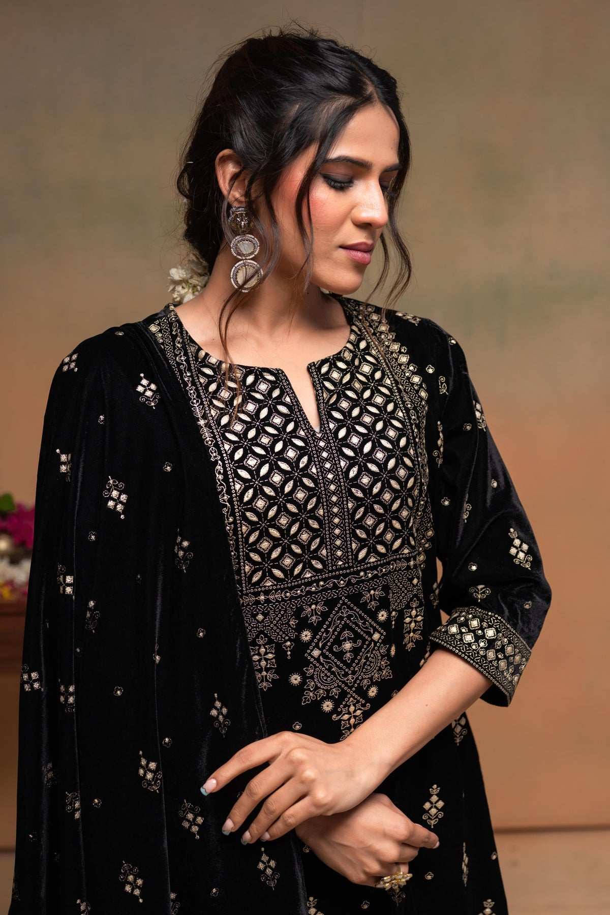 Juniper Black Embroidered Straight Kurta Set With Geometric Yoke & Matching Dupatta | Grocsy