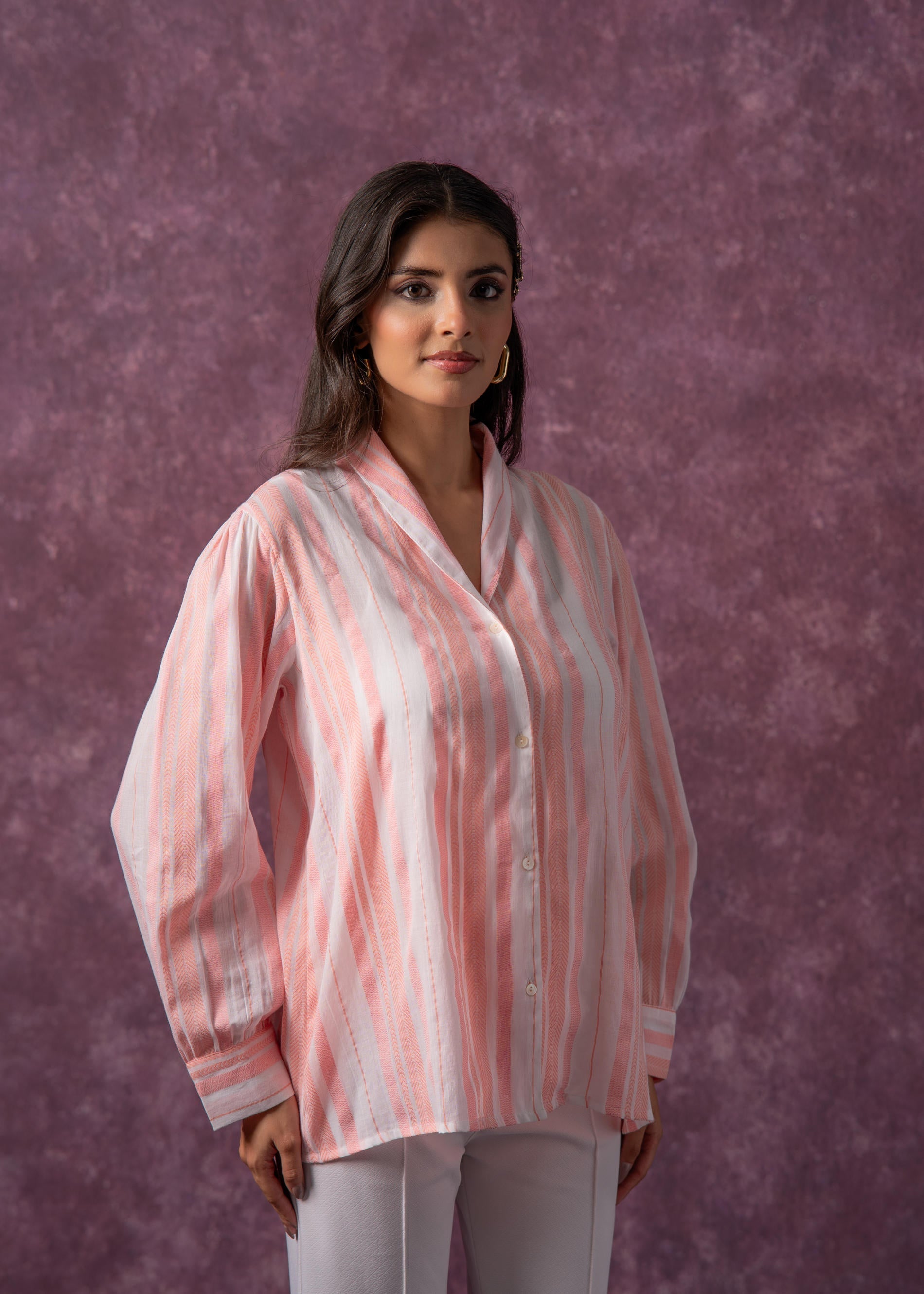 Juniper Lamora Peach & White Vertical Striped Relaxed-Fit Button-Down Shirt | Grocsy