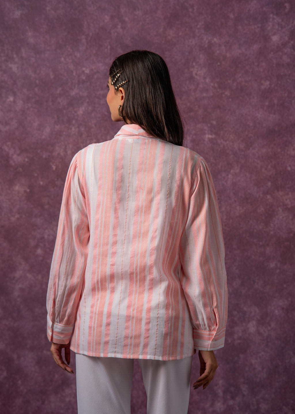 Juniper Lamora Peach & White Vertical Striped Relaxed-Fit Button-Down Shirt | Grocsy