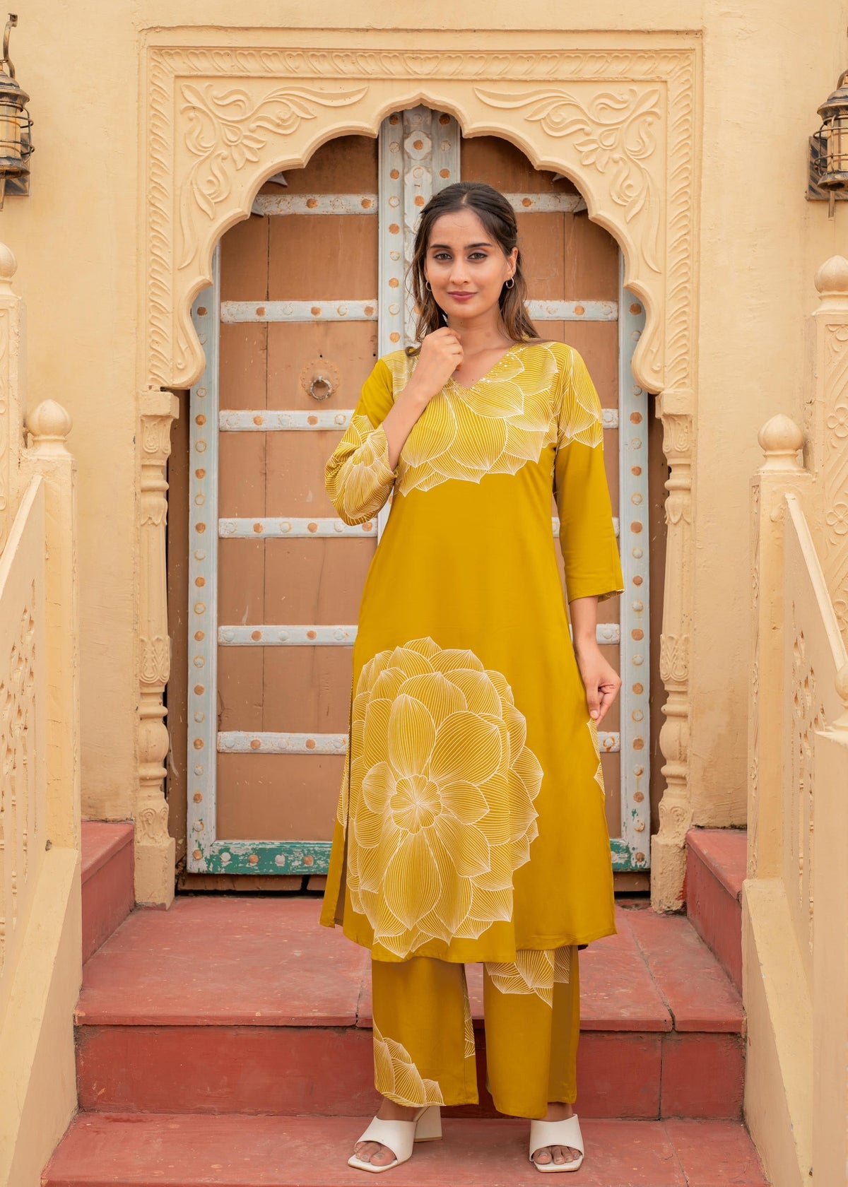 Juniper Women'S Printed Mustard Blue Viscose Kurta With Pant | Grocsy