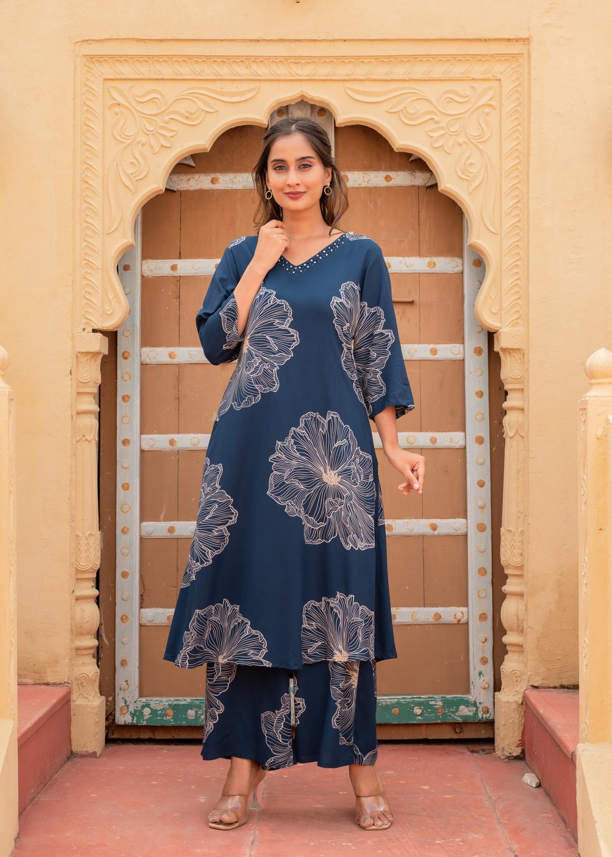 Juniper Women'S Navy Floral Print Viscose Kurta & Pant Set With Sequin And Bead Work | Grocsy