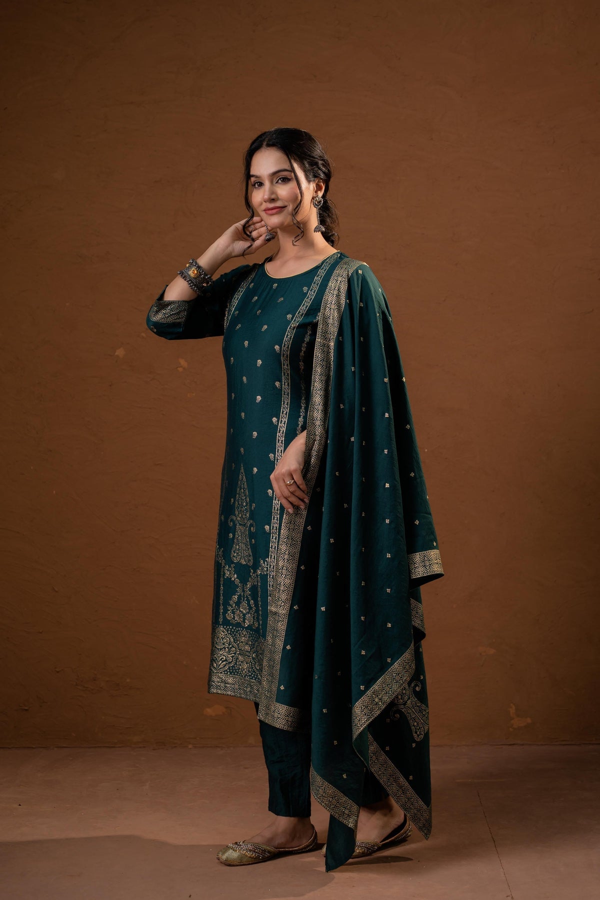 Juniper Green Foil-Print Straight Kurta Set With Pant & Ornate Dupatta | Grocsy