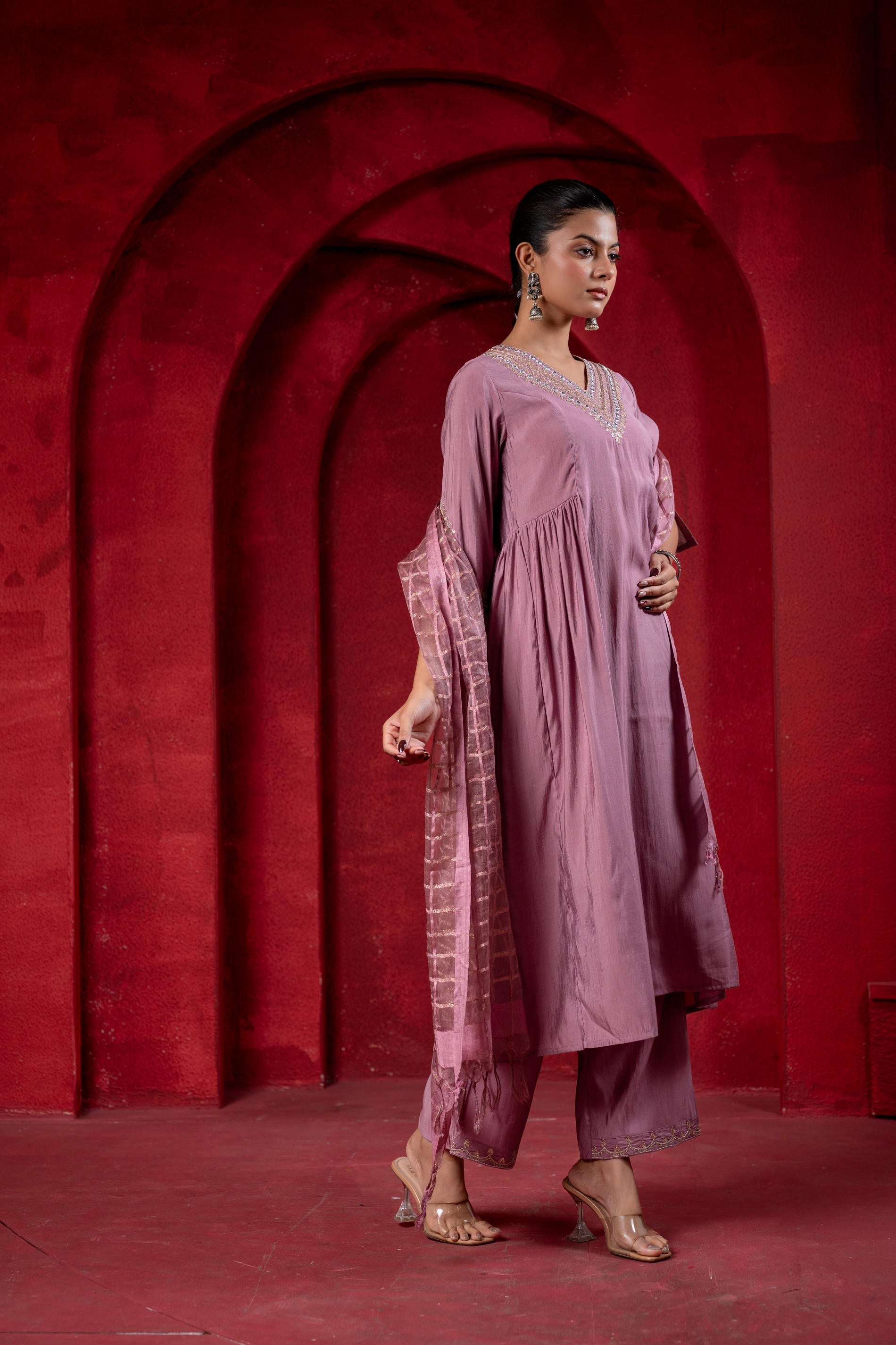Juniper Onion Pink Elegance Chanderi Kurta Set With Geometric Dupatta | Grocsy