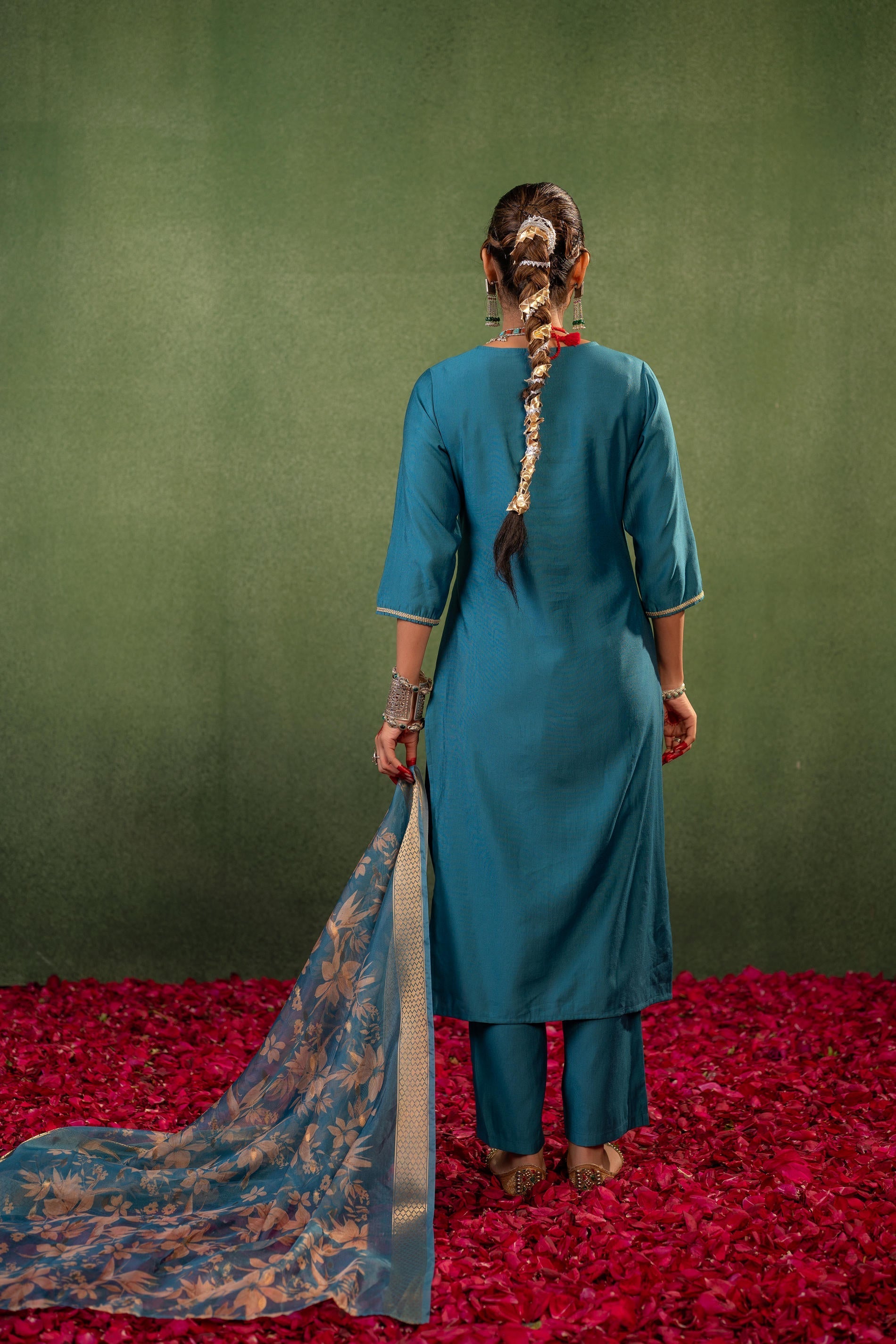 Juniper Teal, Embroidered Kurta Set With Jacquard Dupatta | Grocsy