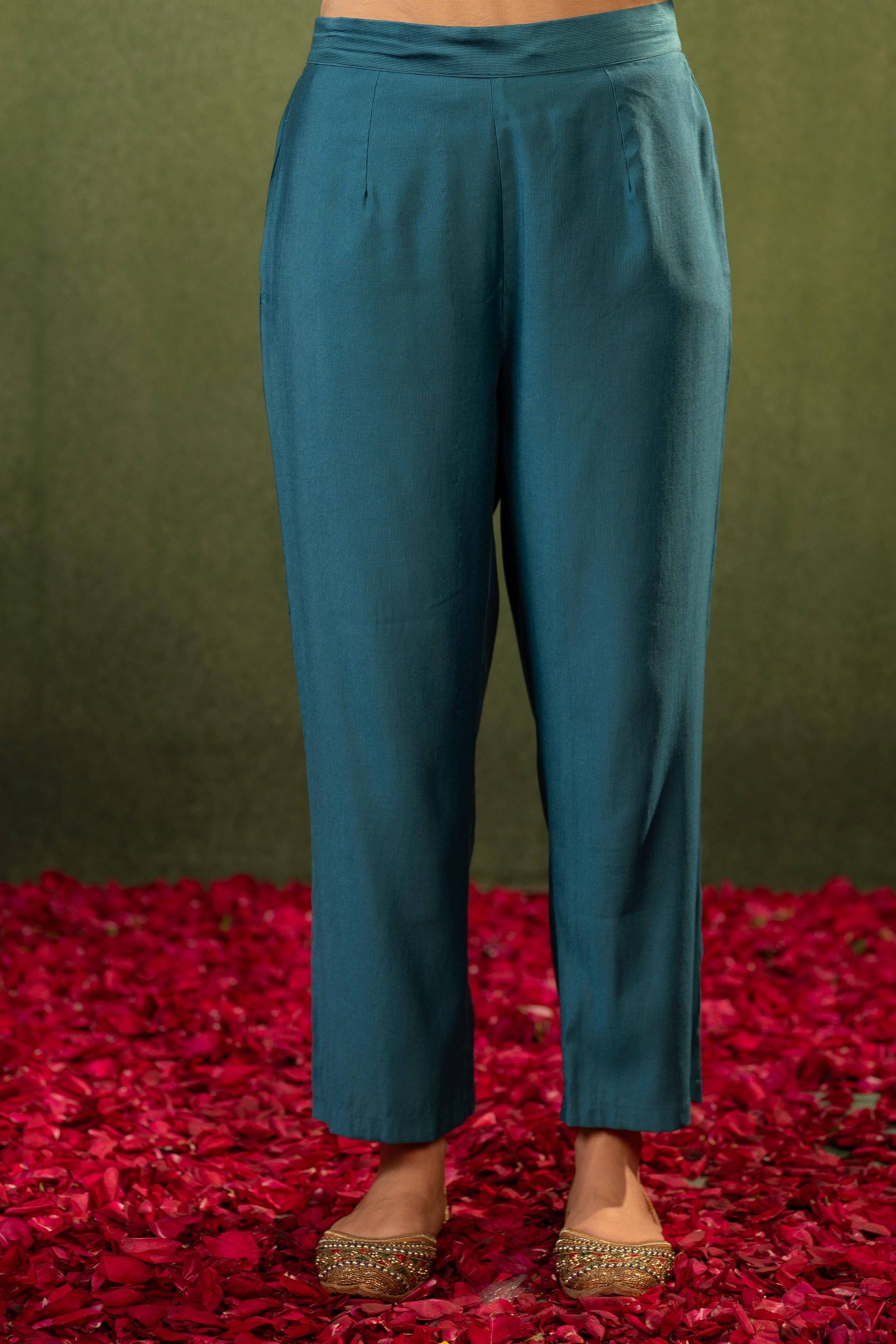 Juniper Teal, Embroidered Kurta Set With Jacquard Dupatta | Grocsy