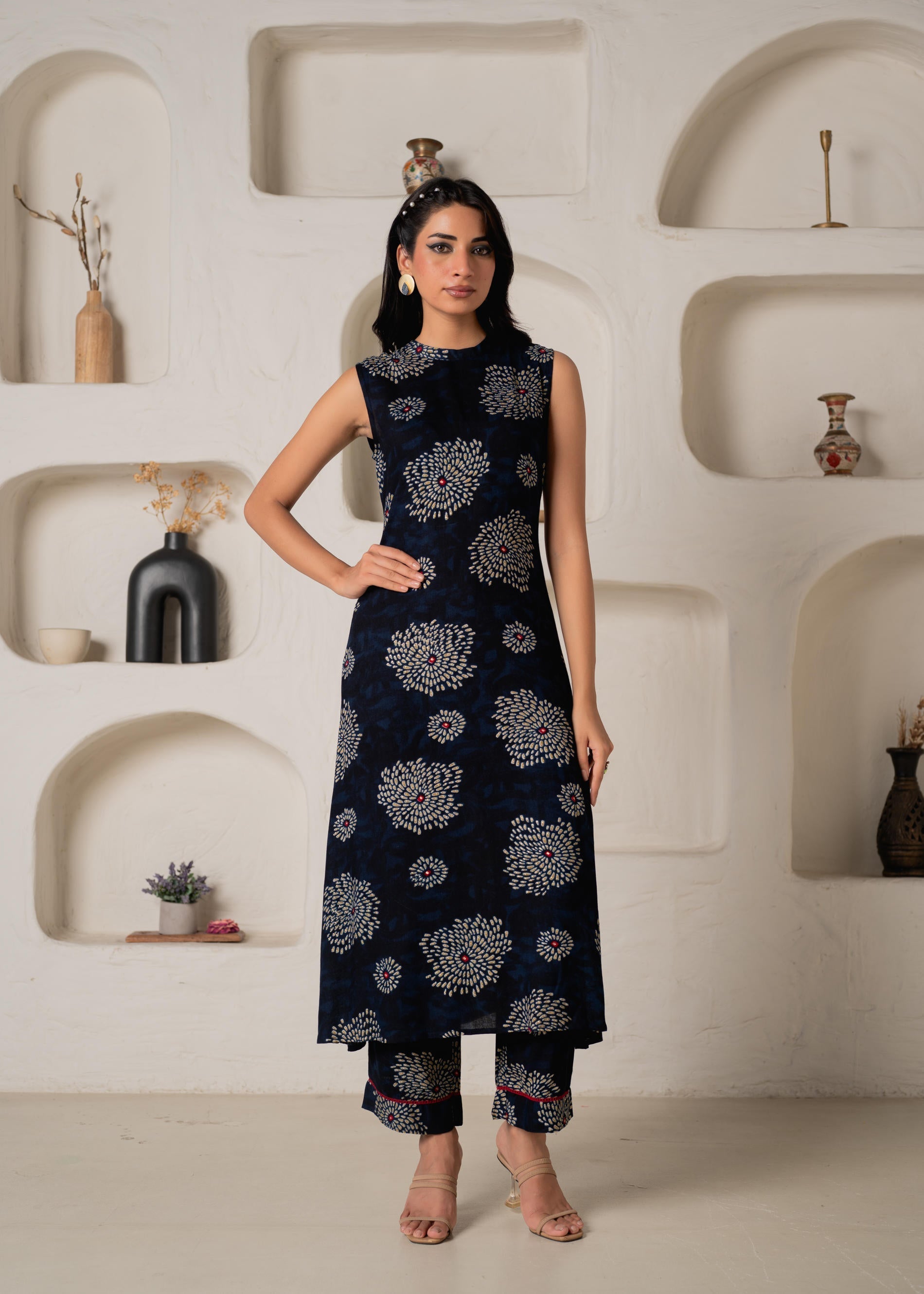 Juniper Women'S Navy Floral Printed Kurta With Pant Set | Grocsy