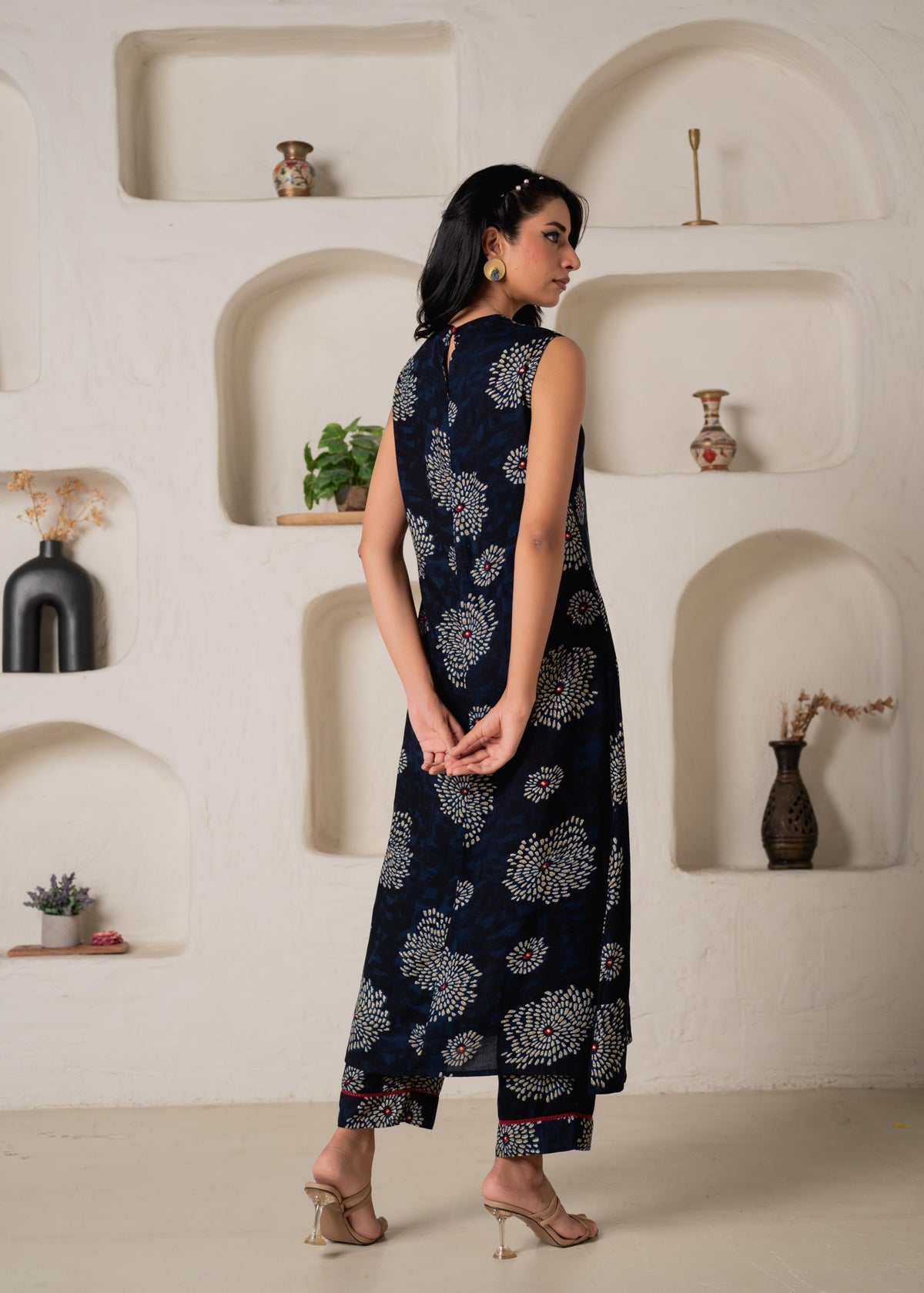 Juniper Women'S Navy Floral Printed Kurta With Pant Set | Grocsy