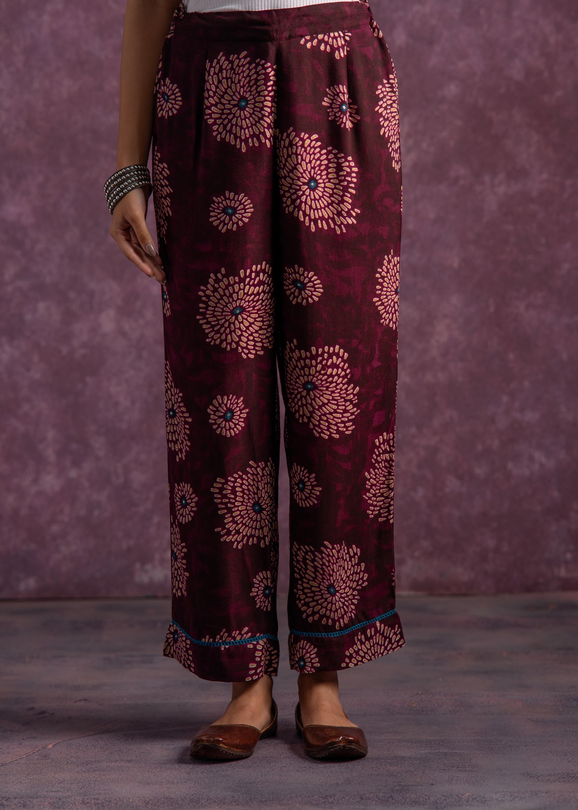 Juniper Women'S Purple Floral Printed Kurta With Pant Set | Grocsy