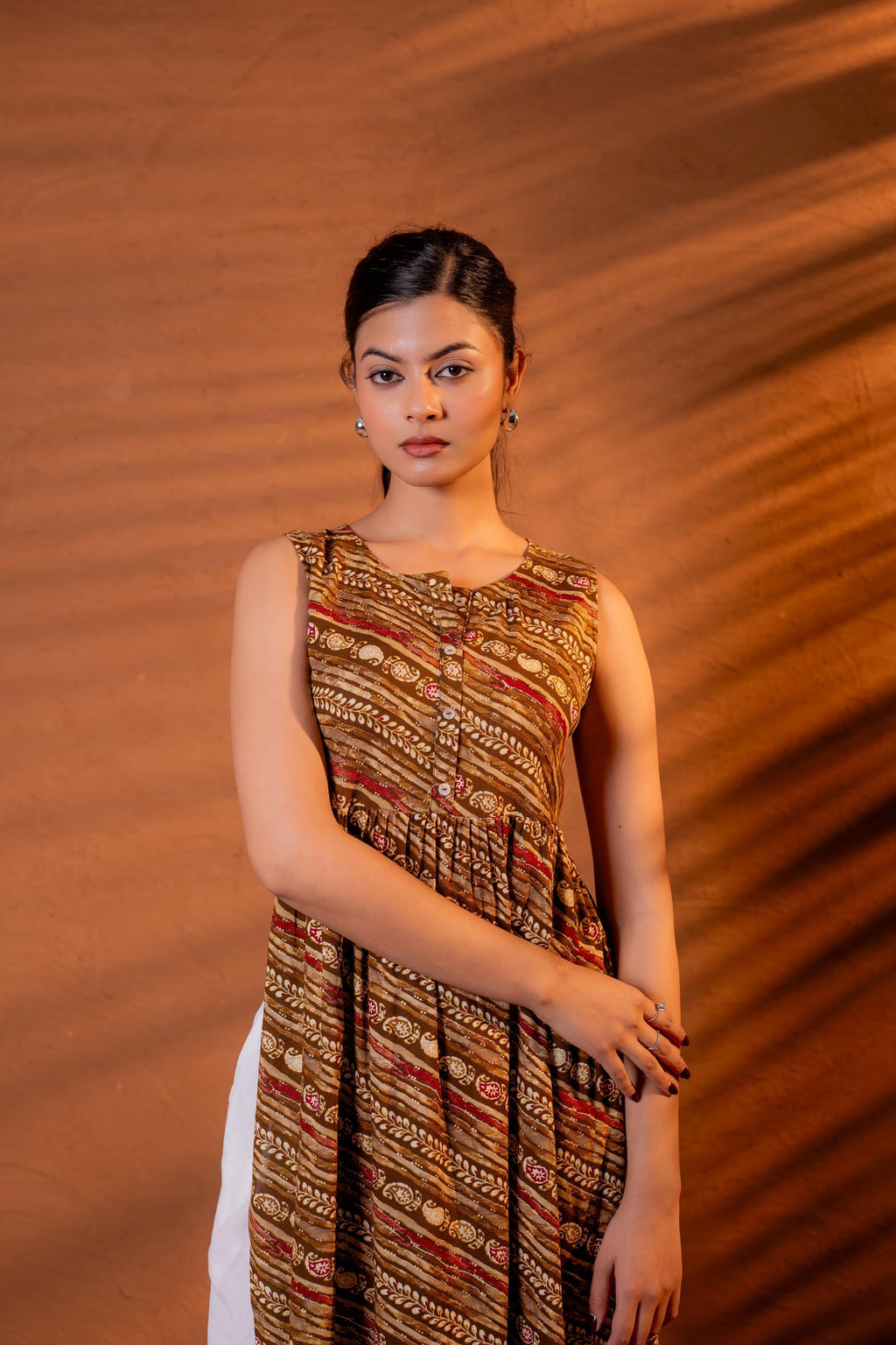Juniper Rust Tribal Wave Printed Sleeveless Flared Kurta | Grocsy