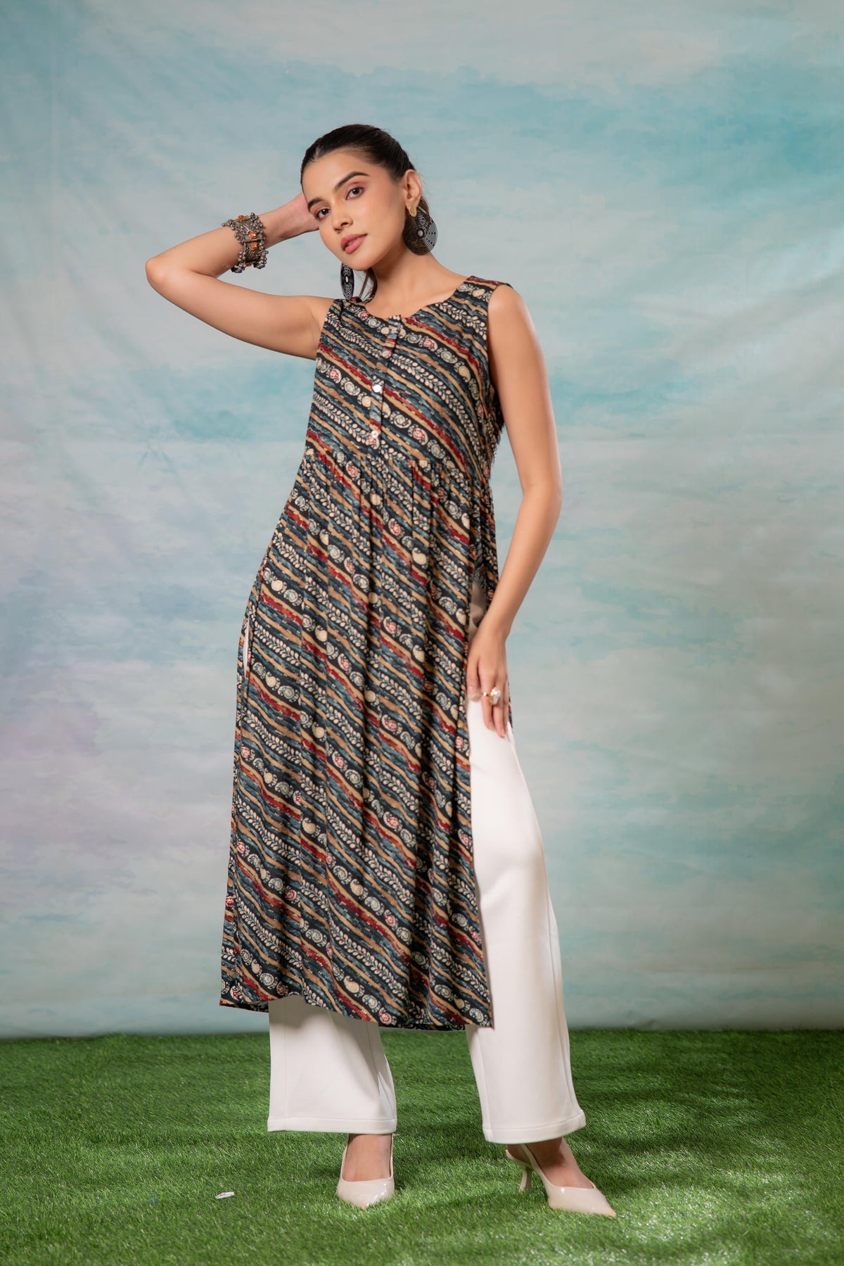 Juniper Women'S Navy Ethnic Motif Printed Sleeveless Kurta | Grocsy