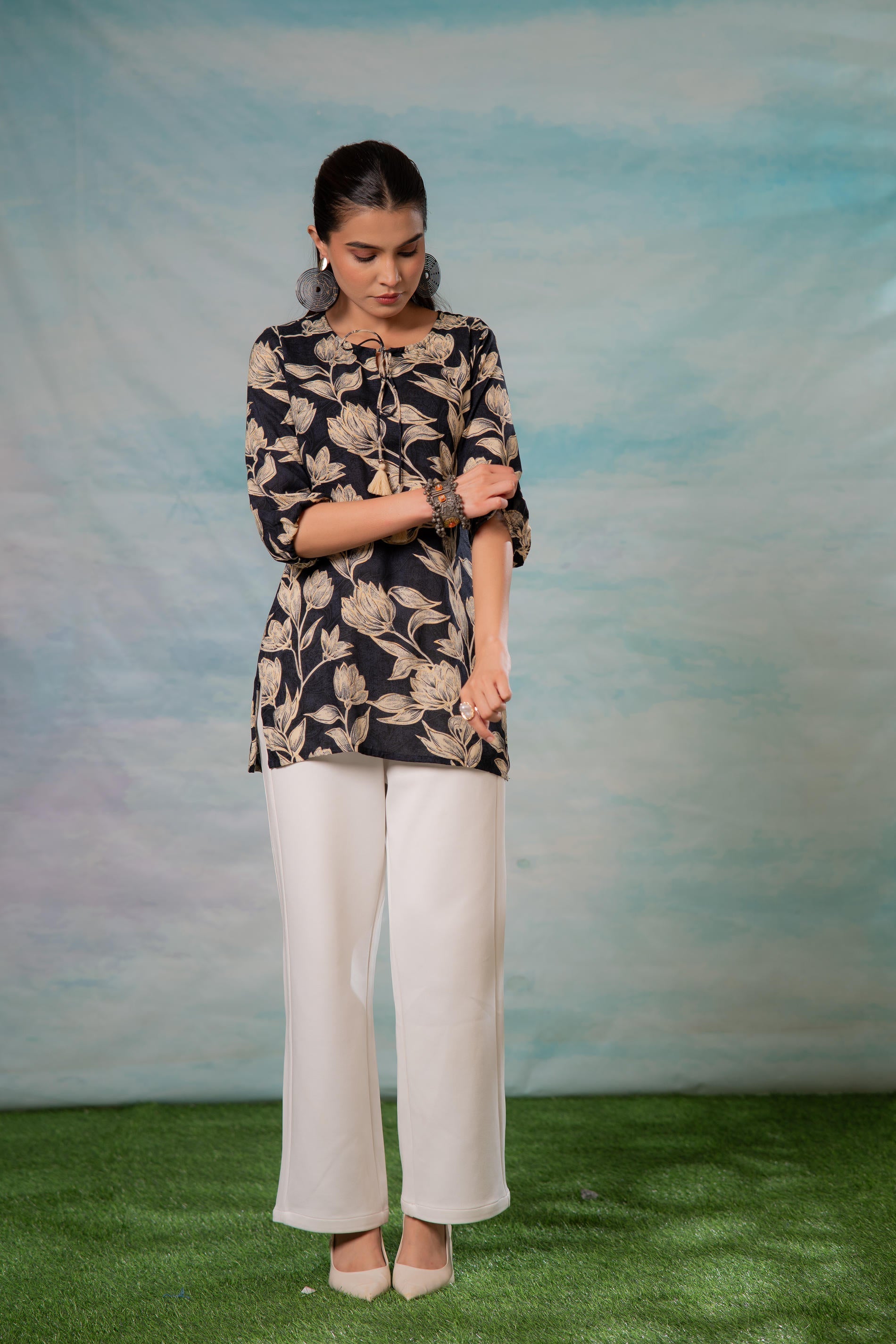 Juniper Grey Floral Printed Viscose Tunic | Grocsy