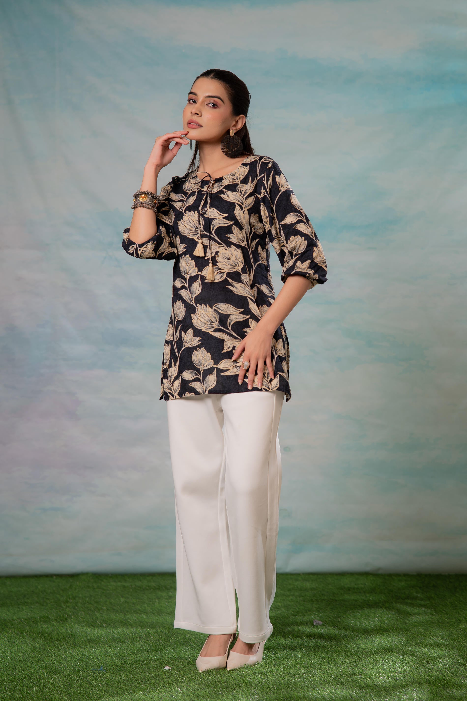 Juniper Grey Floral Printed Viscose Tunic | Grocsy