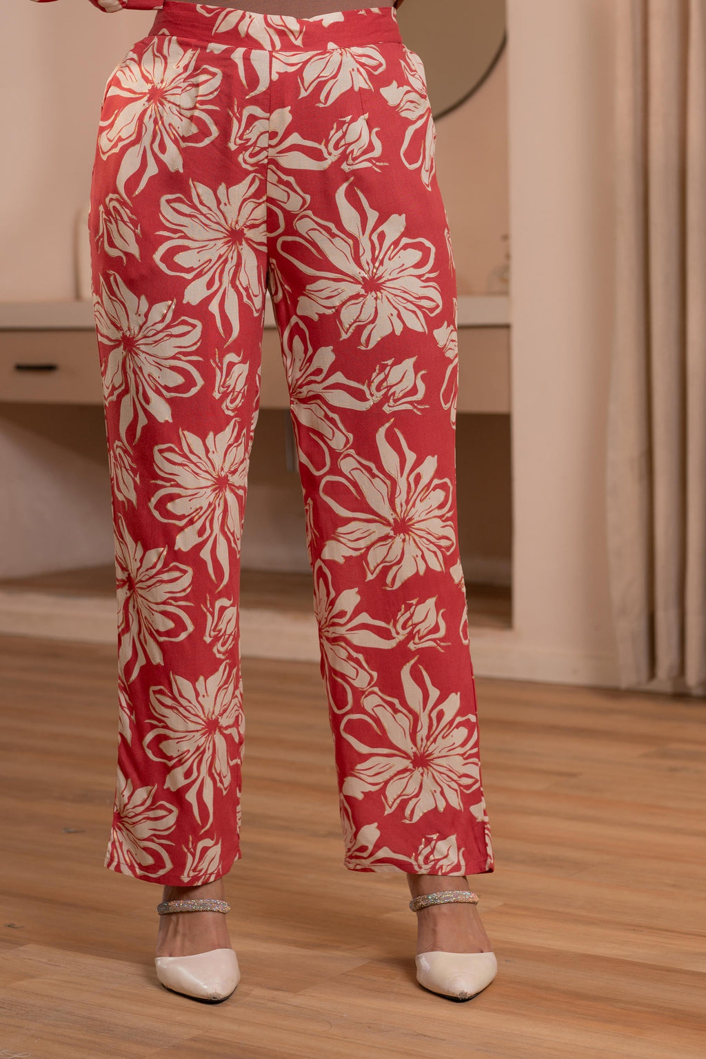 Juniper Dusty Pink Floral Printed Co-Ord Set With Button Details | Grocsy