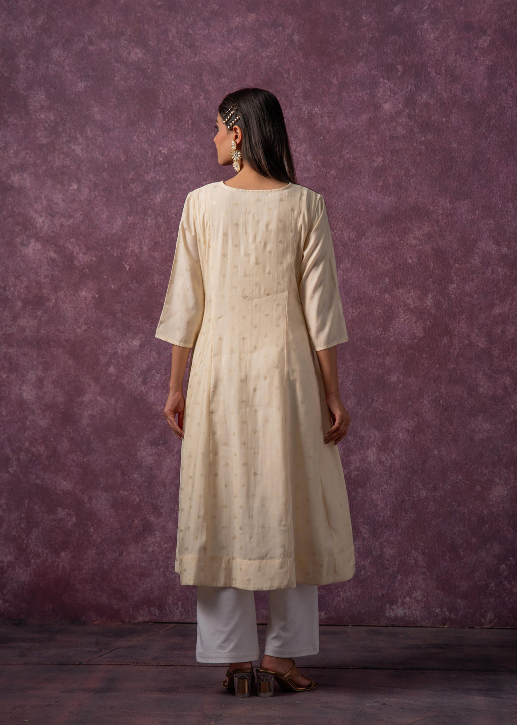 Juniper Ivory Glow Kurta Set With Subtle Zari Detailing | Grocsy