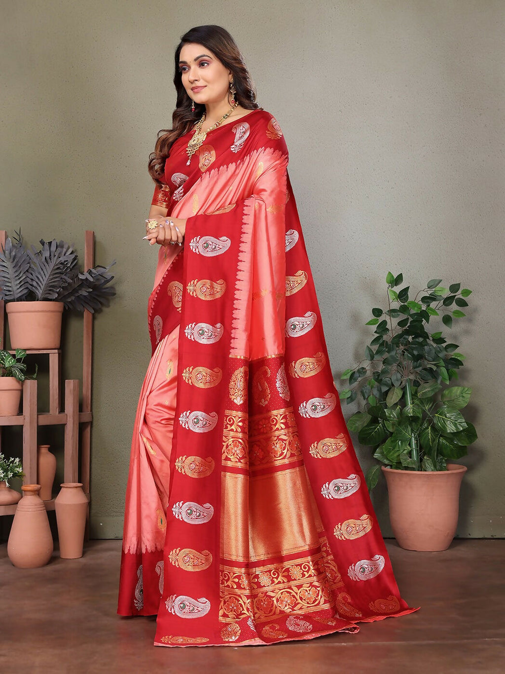 Joban Fashion Banarasi Light Pink Butti Soft Silk Saree | Grocsy