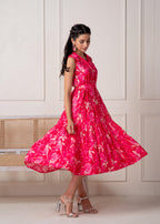 Juniper Coral Fuchsia Sleeveless Floral Tiered Dress | Grocsy