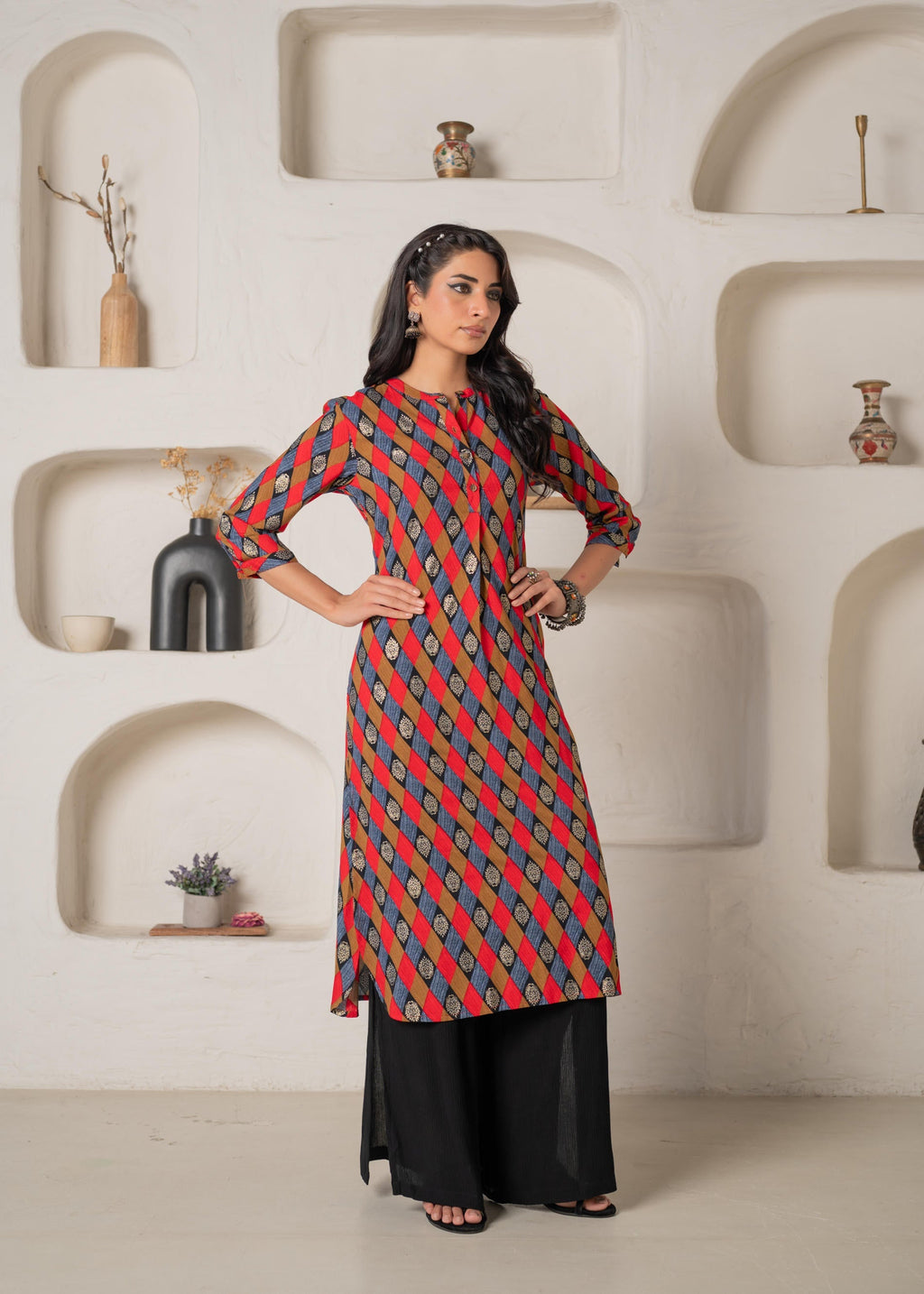 Juniper Geometric Printed Straight Kurta | Grocsy