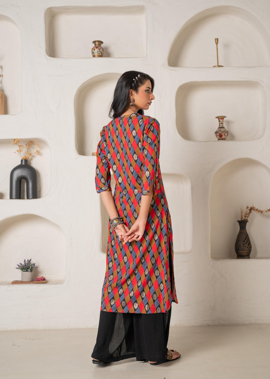 Juniper Geometric Printed Straight Kurta | Grocsy