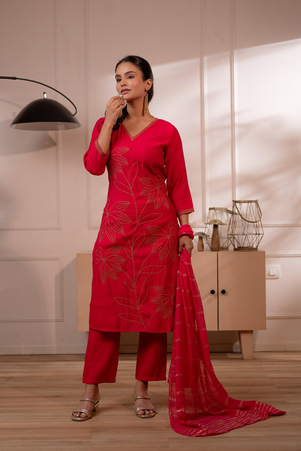 Juniper Fuchsia Solid Embroidered Straight Kurta Pant And Dupatta Set With Thread Work | Grocsy