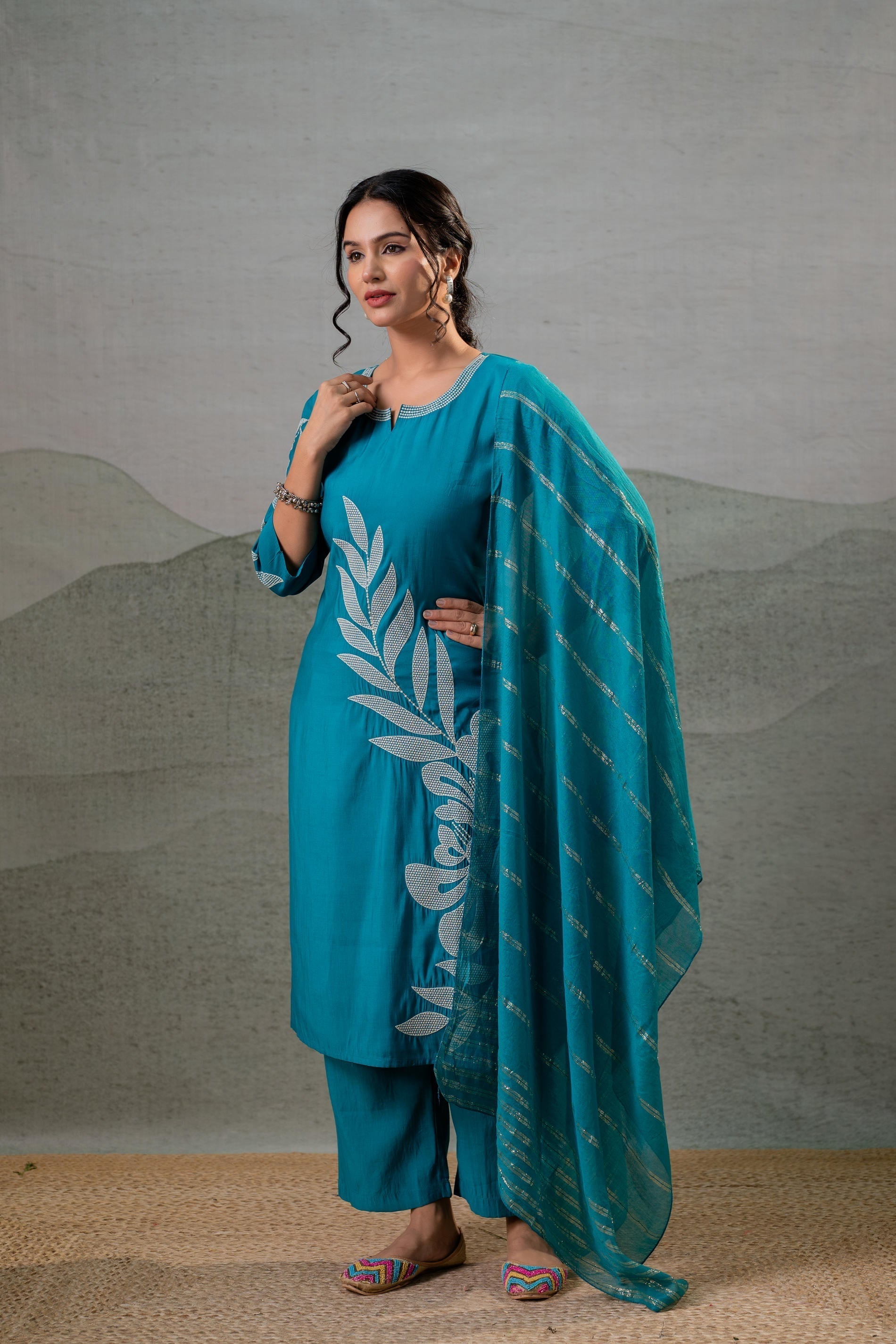 Juniper Rama Leaf-Print Straight Kurta Set With Pant & Zari-Lined Dupatta | Grocsy