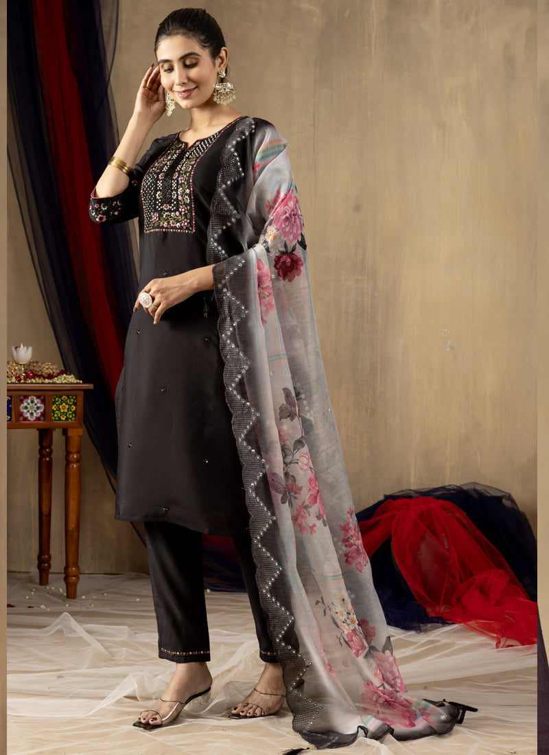 Prazu Fashion Black Roman Silk Thread Embroidered Designer Kurta Set | Grocsy
