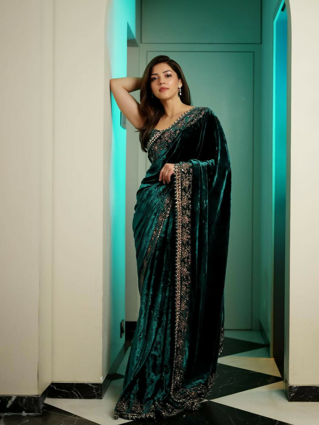 Joban Fashion Green Viscose Velvet Party Wear Sarees | Grocsy