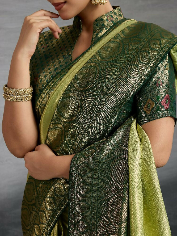 PR Fashion Green Kanjivaram Soft Silk Kadiyal Pattern Double Zari Woven Patta, Meenakari Woven Pallu Saree | Grocsy