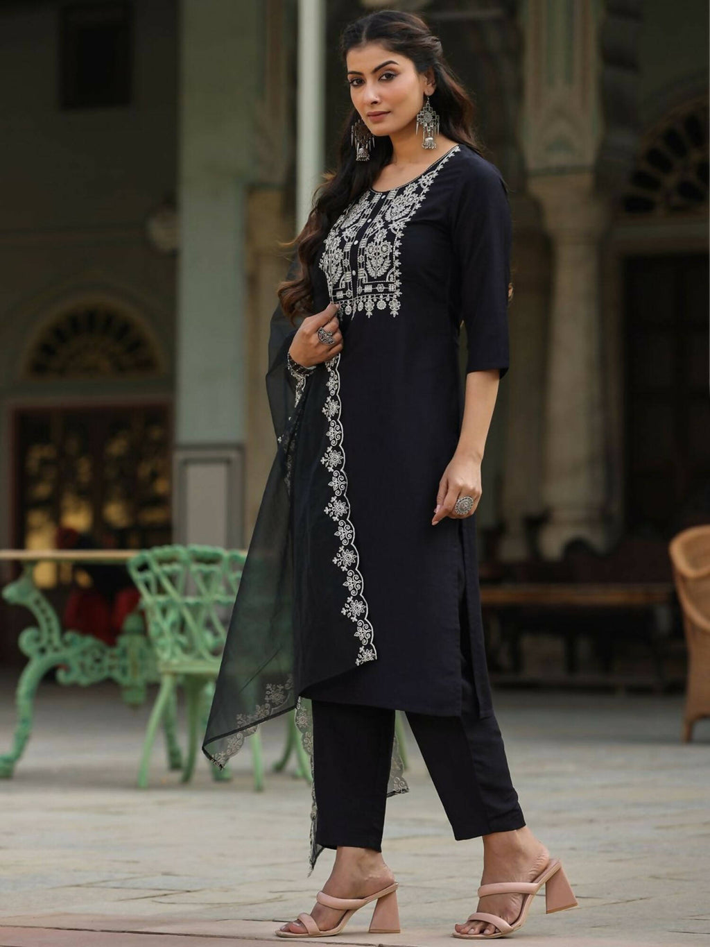 Juniper Women's Black Chinnon Solid Embroidered Kurta Set | Grocsy