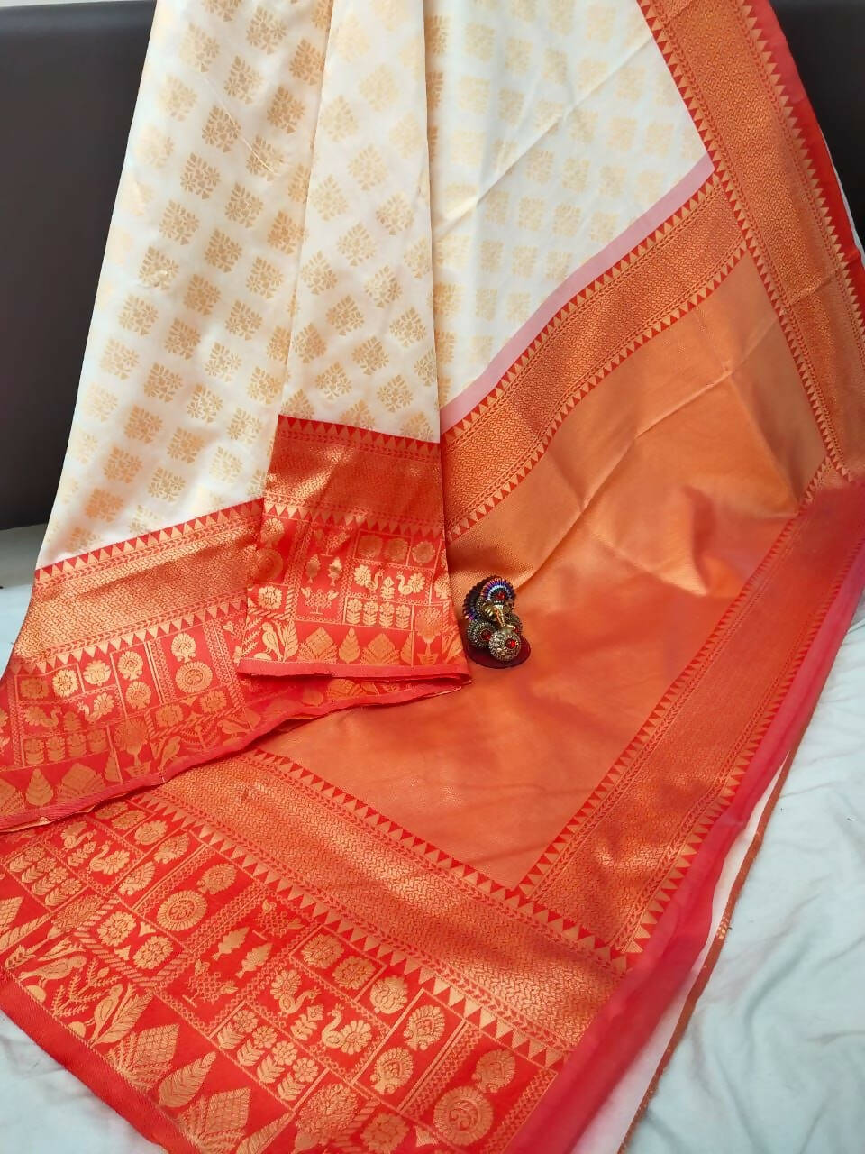 DEIANA'S Beautiful Designer Golden zari Soft Lichi Silk Saree - White | Grocsy