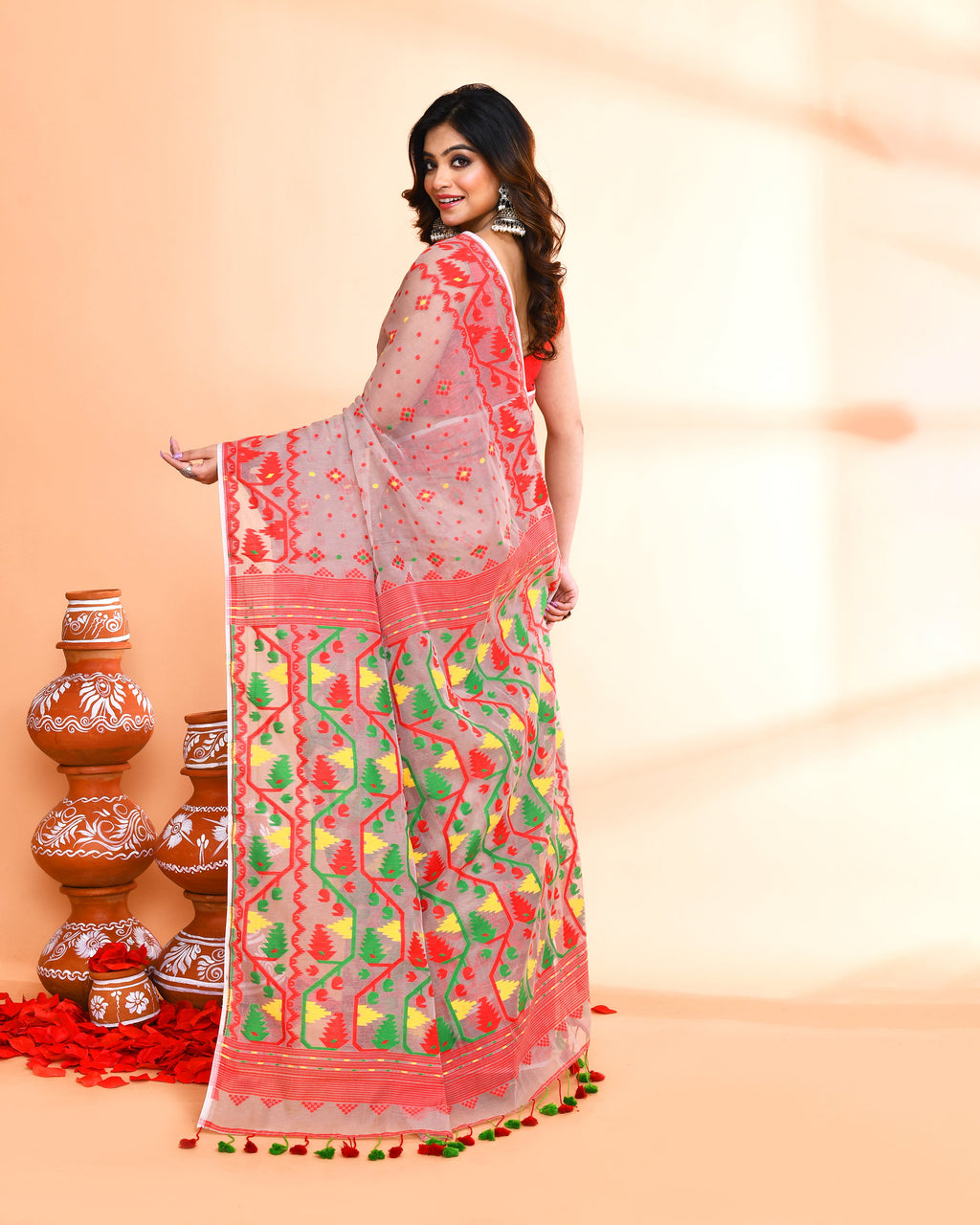 Piyari Fashion Women's Cane Beige Cotton Silk Jamdani Saree | Grocsy