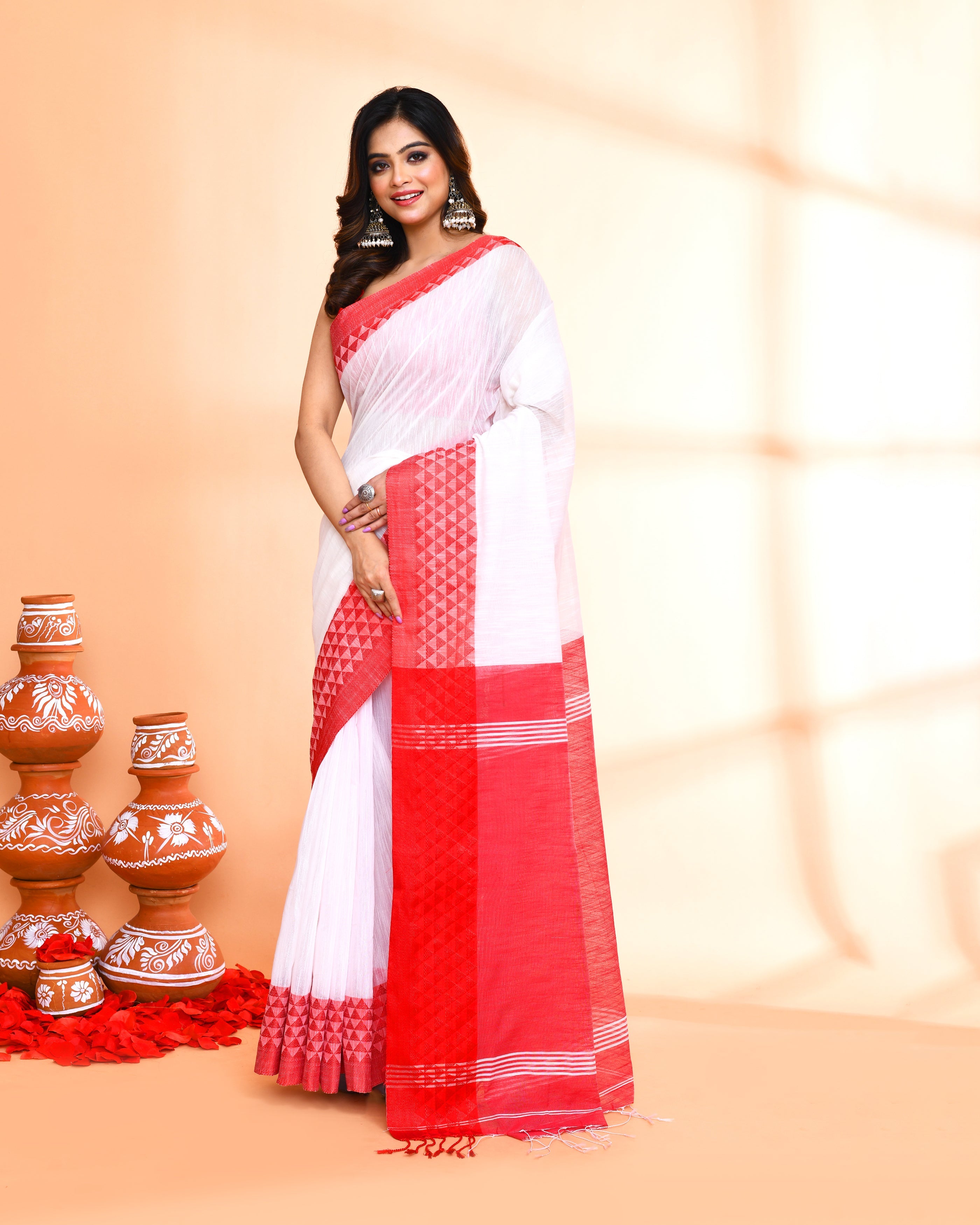 Piyari Fashion Women`s Cotton Silk White Handloom Saree With Blouse | Grocsy