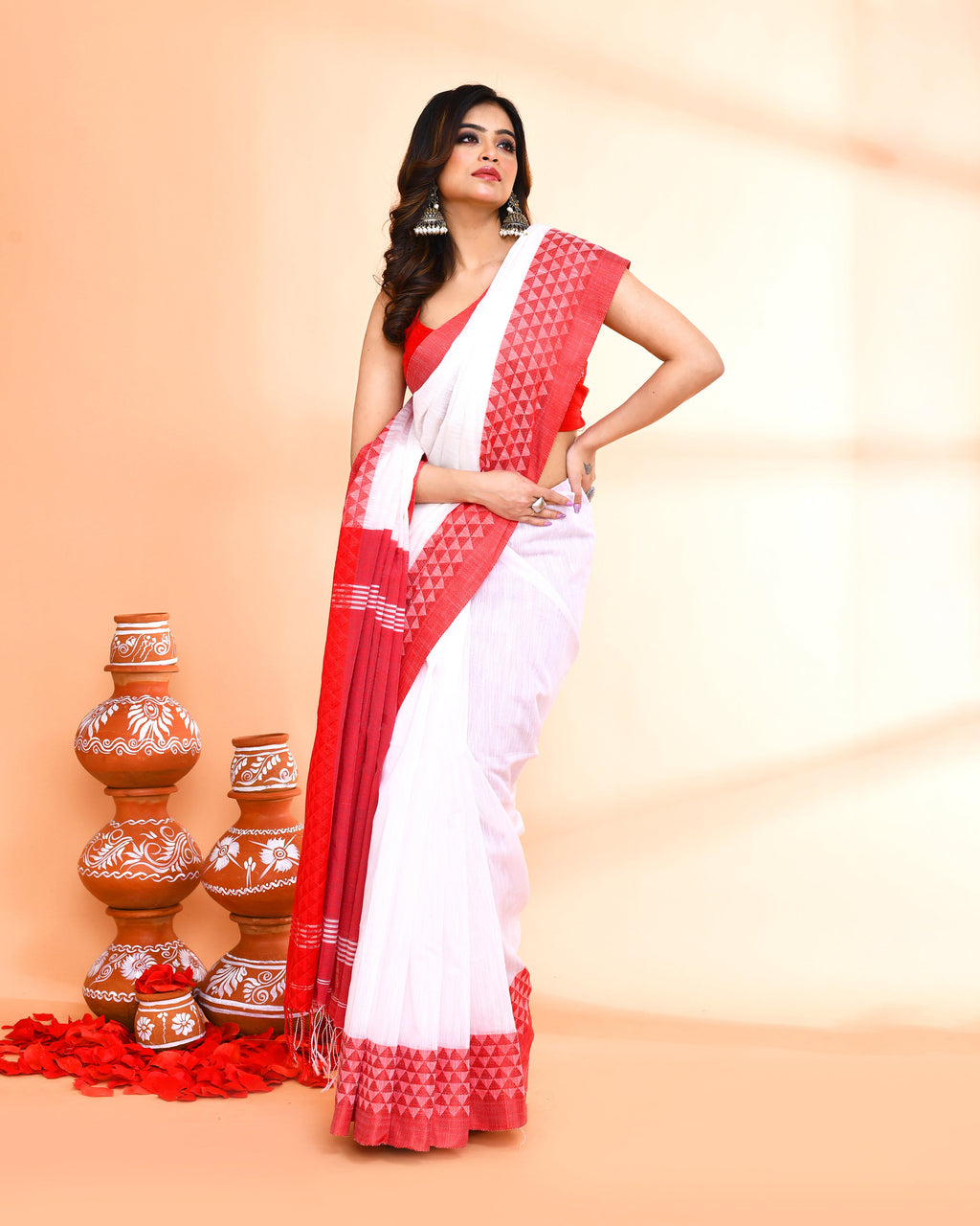 Piyari Fashion Women`s Cotton Silk White Handloom Saree With Blouse | Grocsy