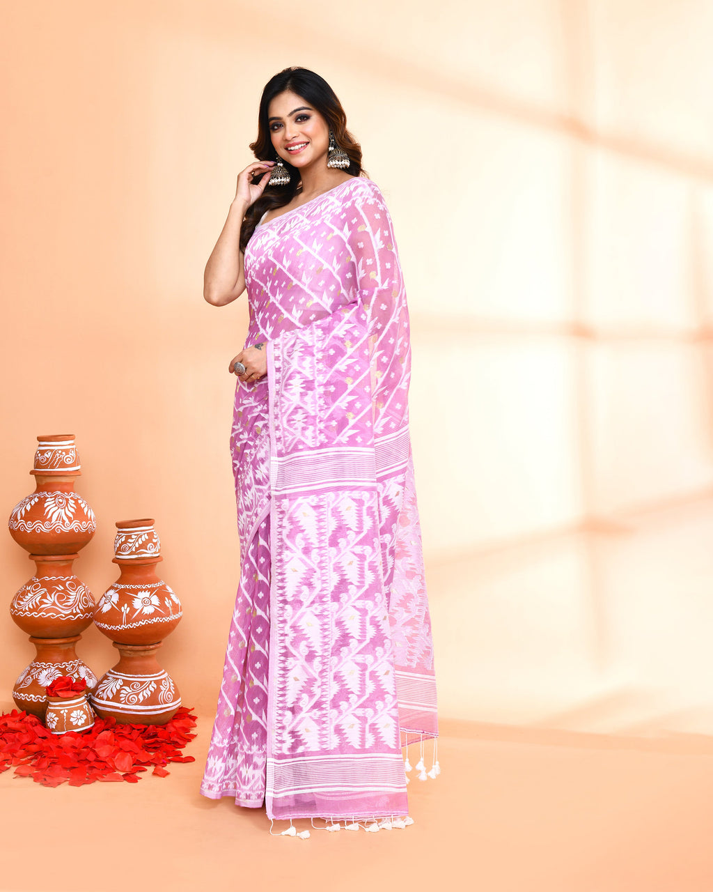 Piyari Fashion Women's Light Purple Cotton Silk Jamdani Saree | Grocsy