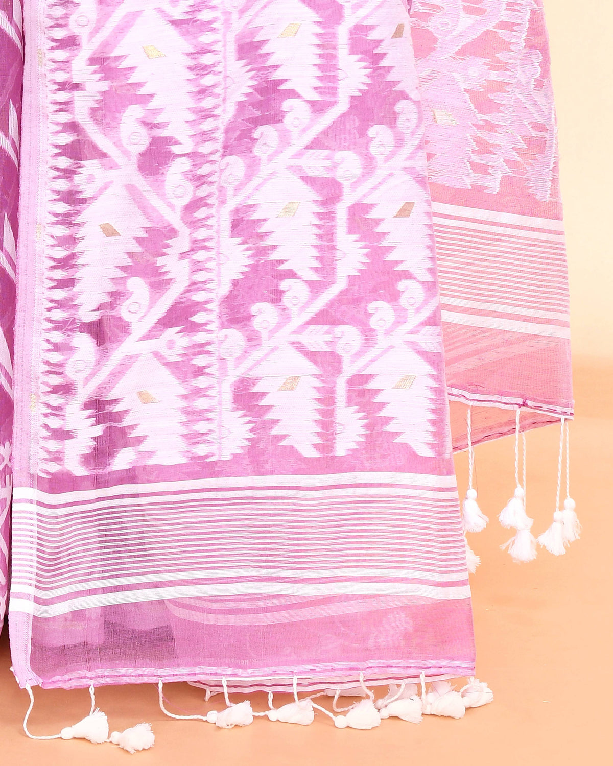Piyari Fashion Women's Light Purple Cotton Silk Jamdani Saree | Grocsy