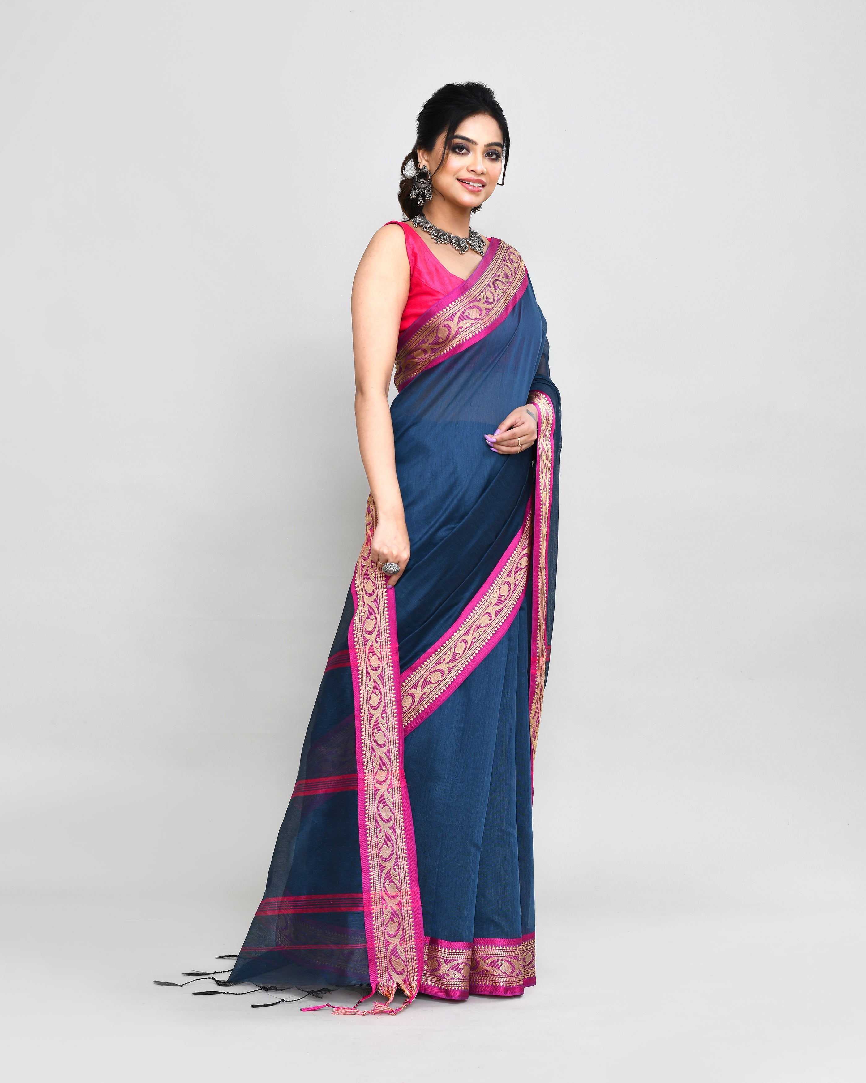 Piyari Fashion Women`s Cotton Silk Charcoal Handloom Saree With Blouse | Grocsy