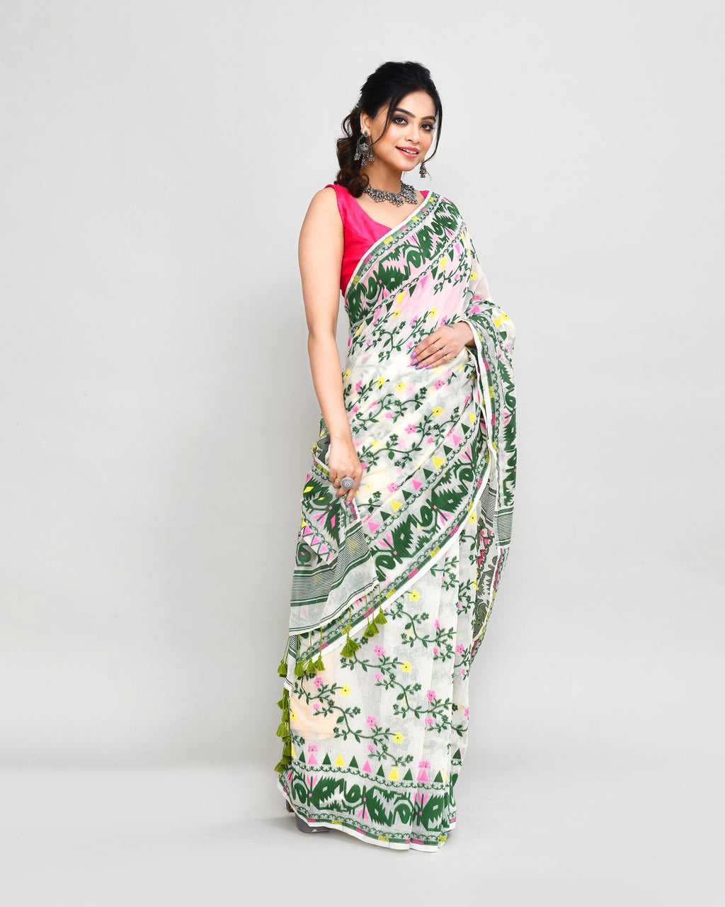 Piyari Fashion Women's Off White Green Cotton Silk Jamdani Saree | Grocsy