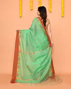 Piyari Fashion Women's Green Cotton Blend Handloom Saree With Red Temple Border | Grocsy