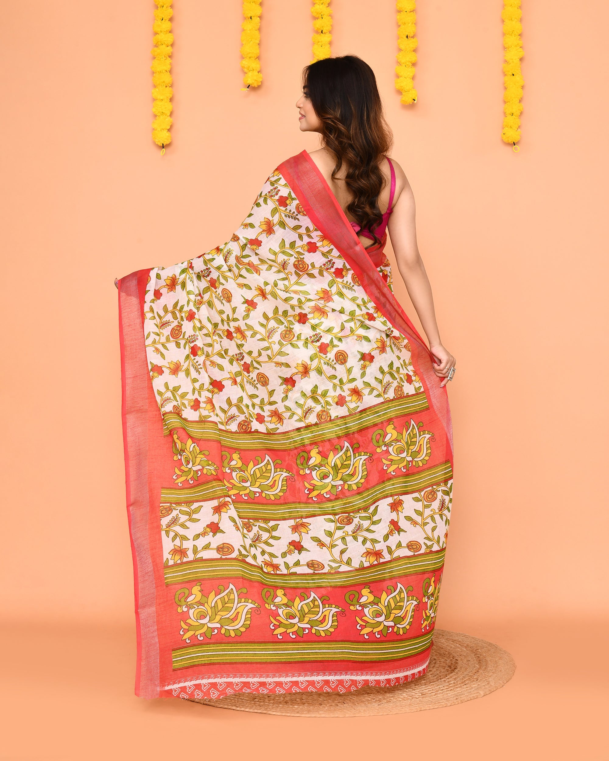 Piyari Fashion Women's Off White Printed Cotton Saree With Zari Border | Grocsy