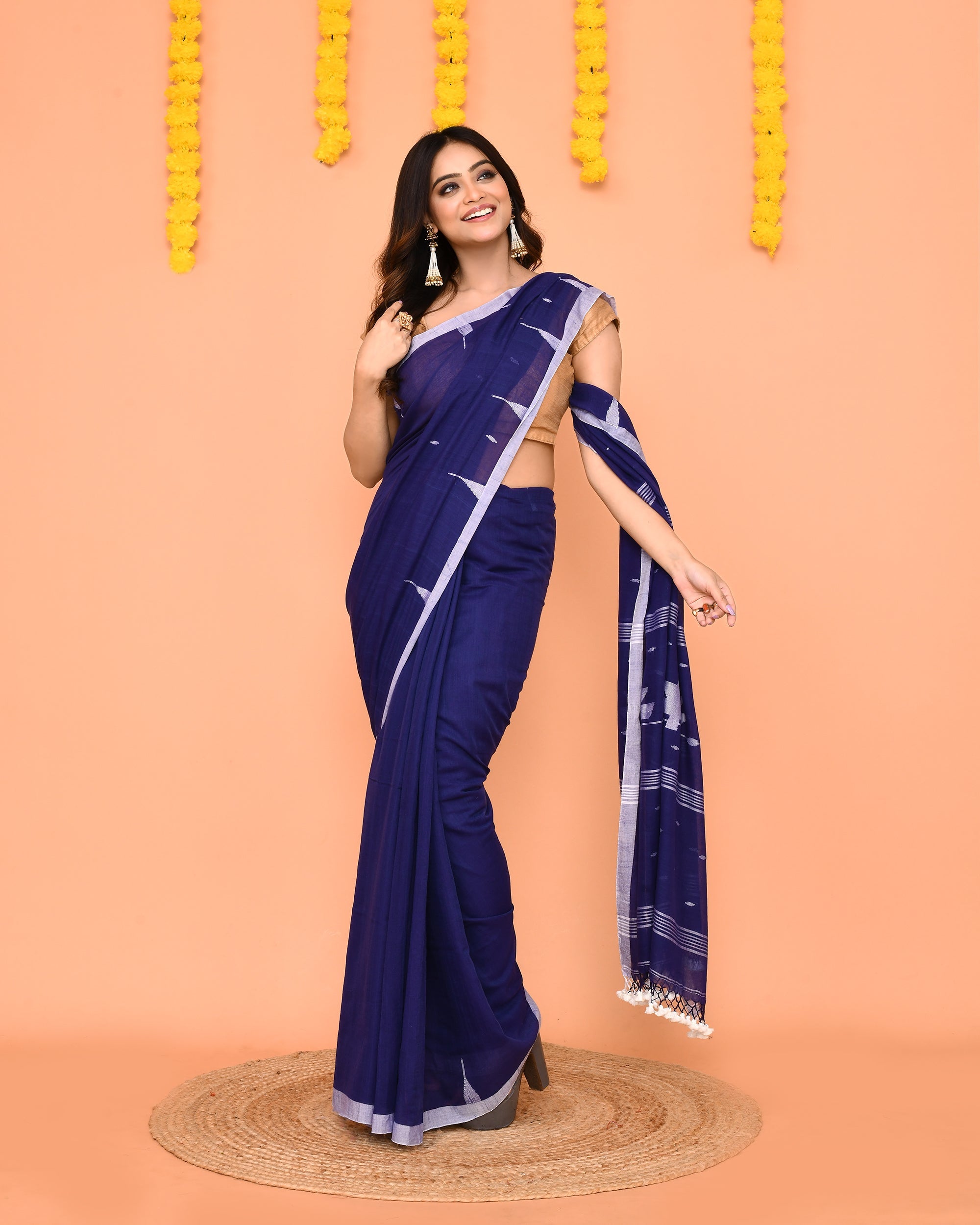 Piyari Fashion Soft Mul Cotton Blue Jamdani Saree With Net Tassels | Grocsy
