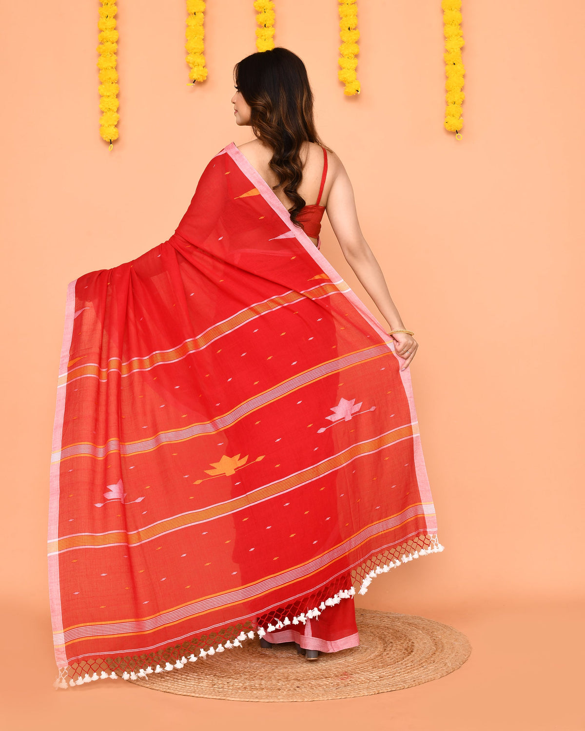 Piyari Fashion Soft Mul Cotton Red Jamdani Saree With Net Tassels | Grocsy