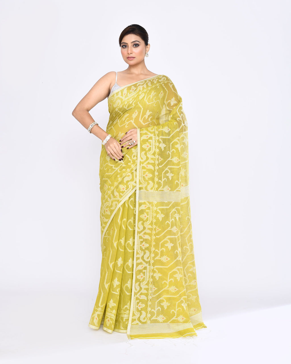 Piyari Fashion Women's Straw Embellished Cotton Blend Jamdani Saree | Grocsy