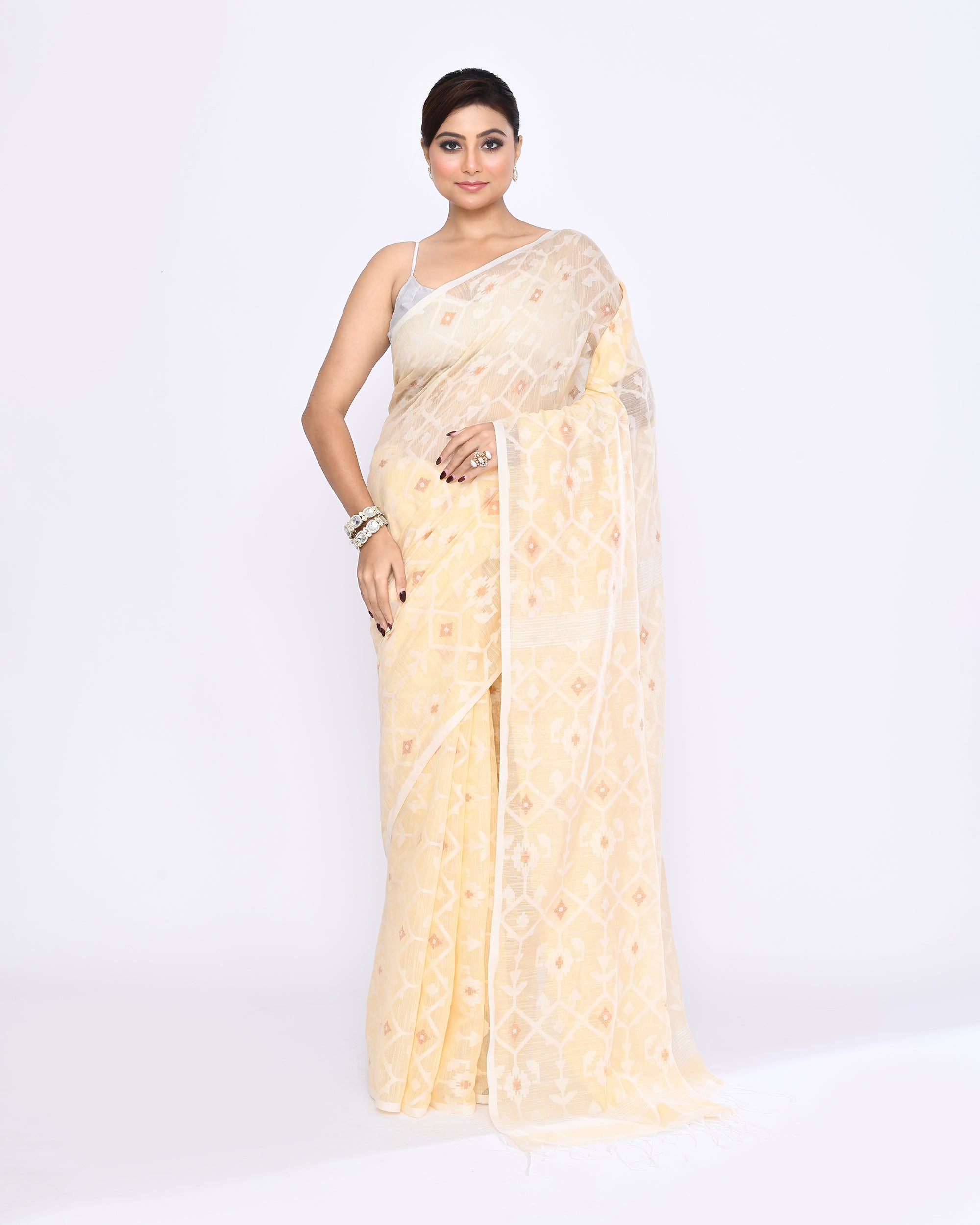 Piyari Fashion Women's Cream Embellished Cotton Blend Jamdani Saree | Grocsy