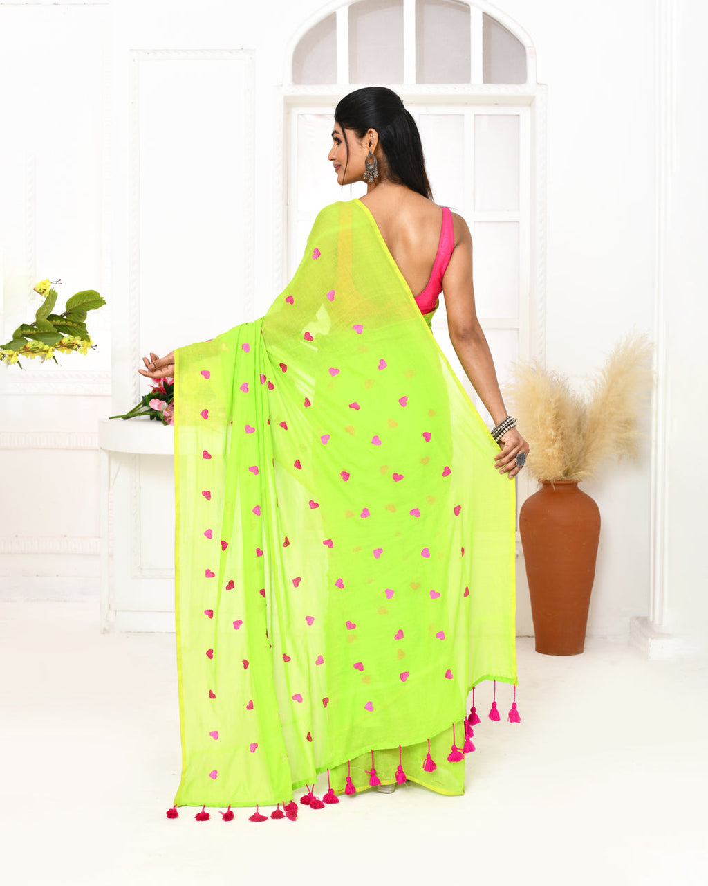 Piyari Fashion Women's Lemon Green Exclusive Embroidery Saree | Grocsy