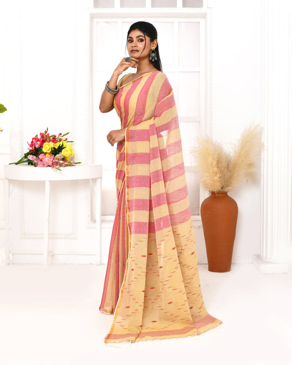 Piyari Fashion Women's Red Tangerine Cotton Handloom Jamdani Saree With Blouse | Grocsy