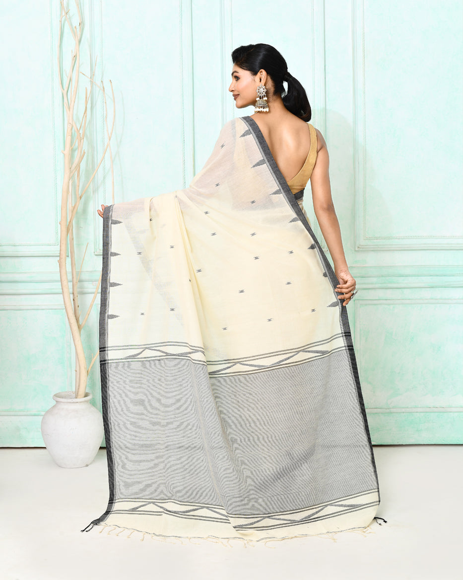 Piyari Fashion Women's Off White Cotton Handloom Jamdani Saree With Blouse | Grocsy
