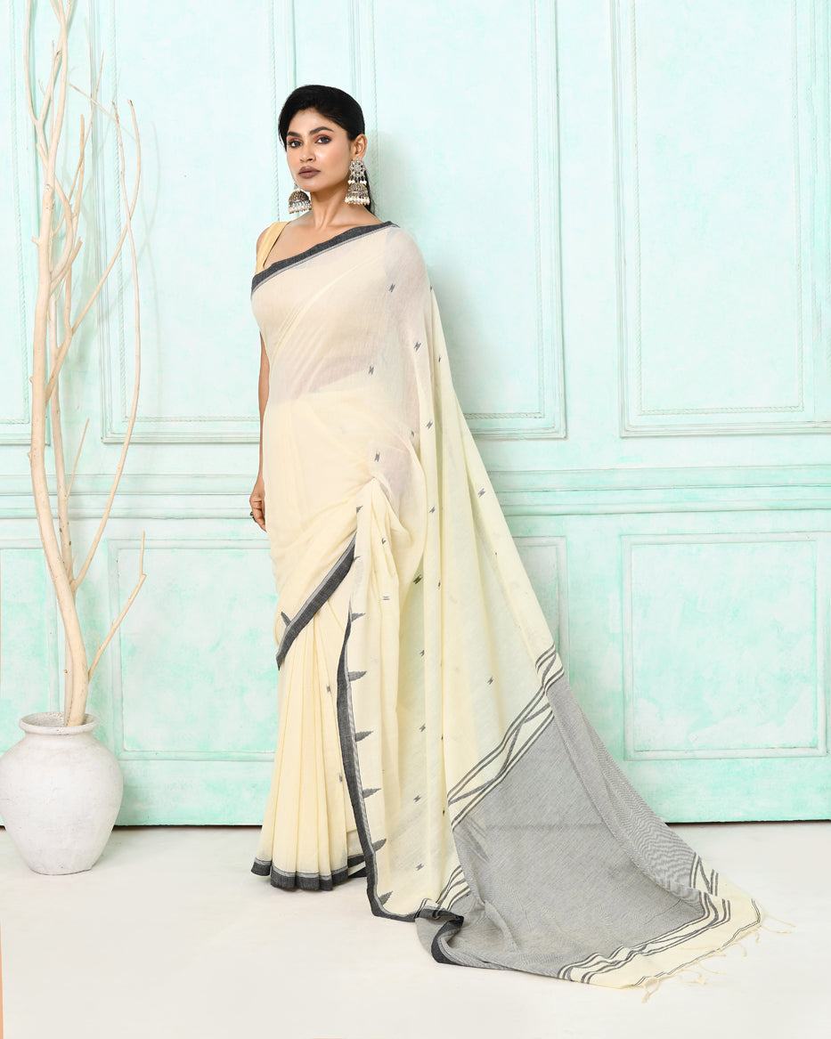 Piyari Fashion Women's Off White Cotton Handloom Jamdani Saree With Blouse | Grocsy