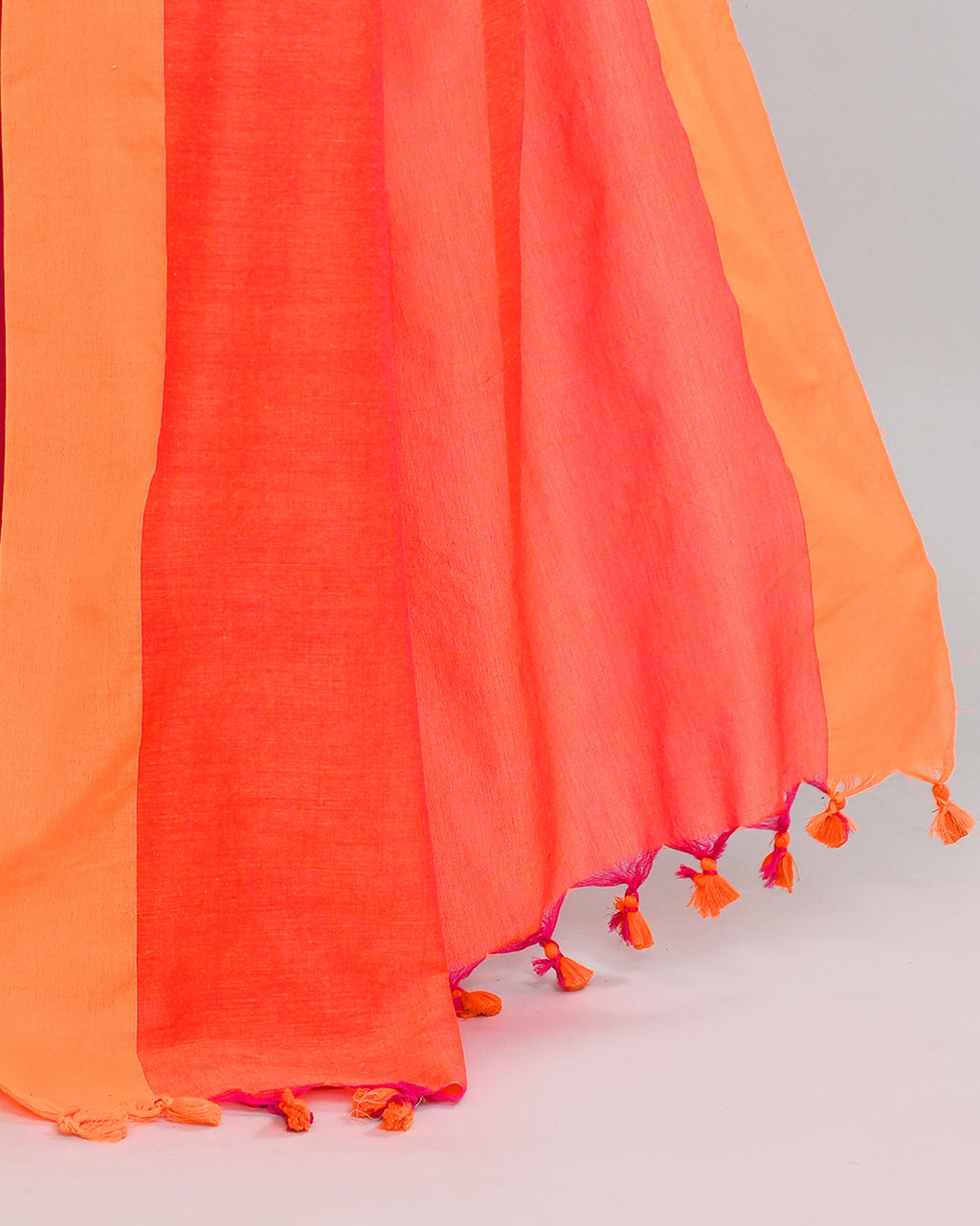 Piyari Fashion Orange Border Rani Pink Cotton Saree With Tassels | Grocsy